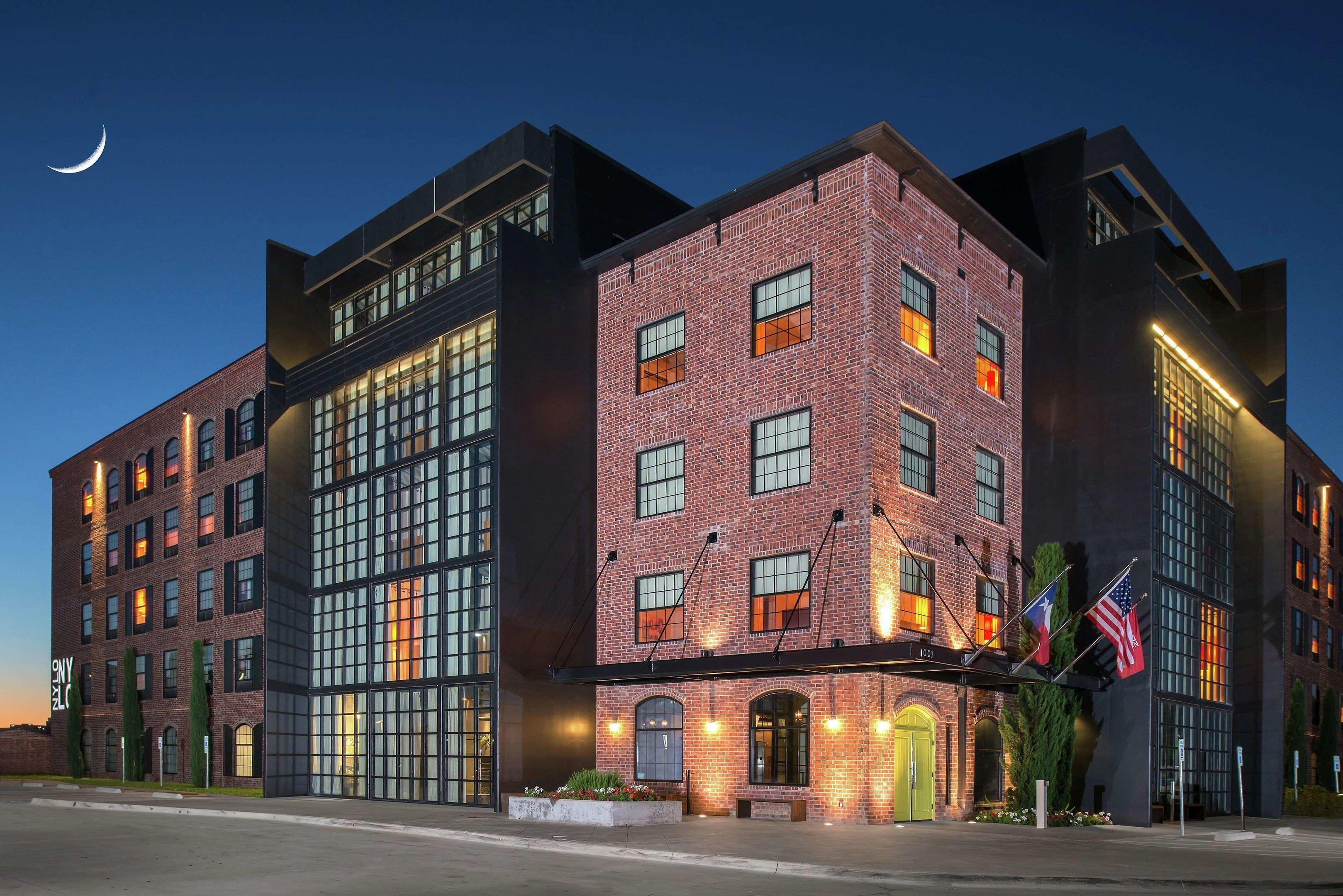 NYLO Las Colinas Hotel, Tapestry Collection by Hilton — photo 3