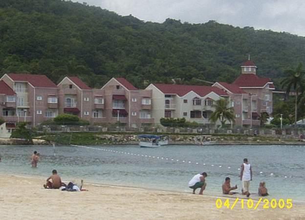 Fisherman's Point Resort — photo 3