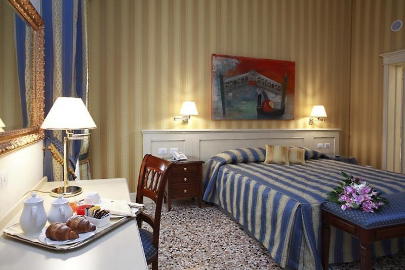 Bella Venezia — photo 4