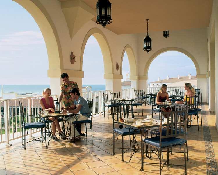 Riu Chiclana — photo 5