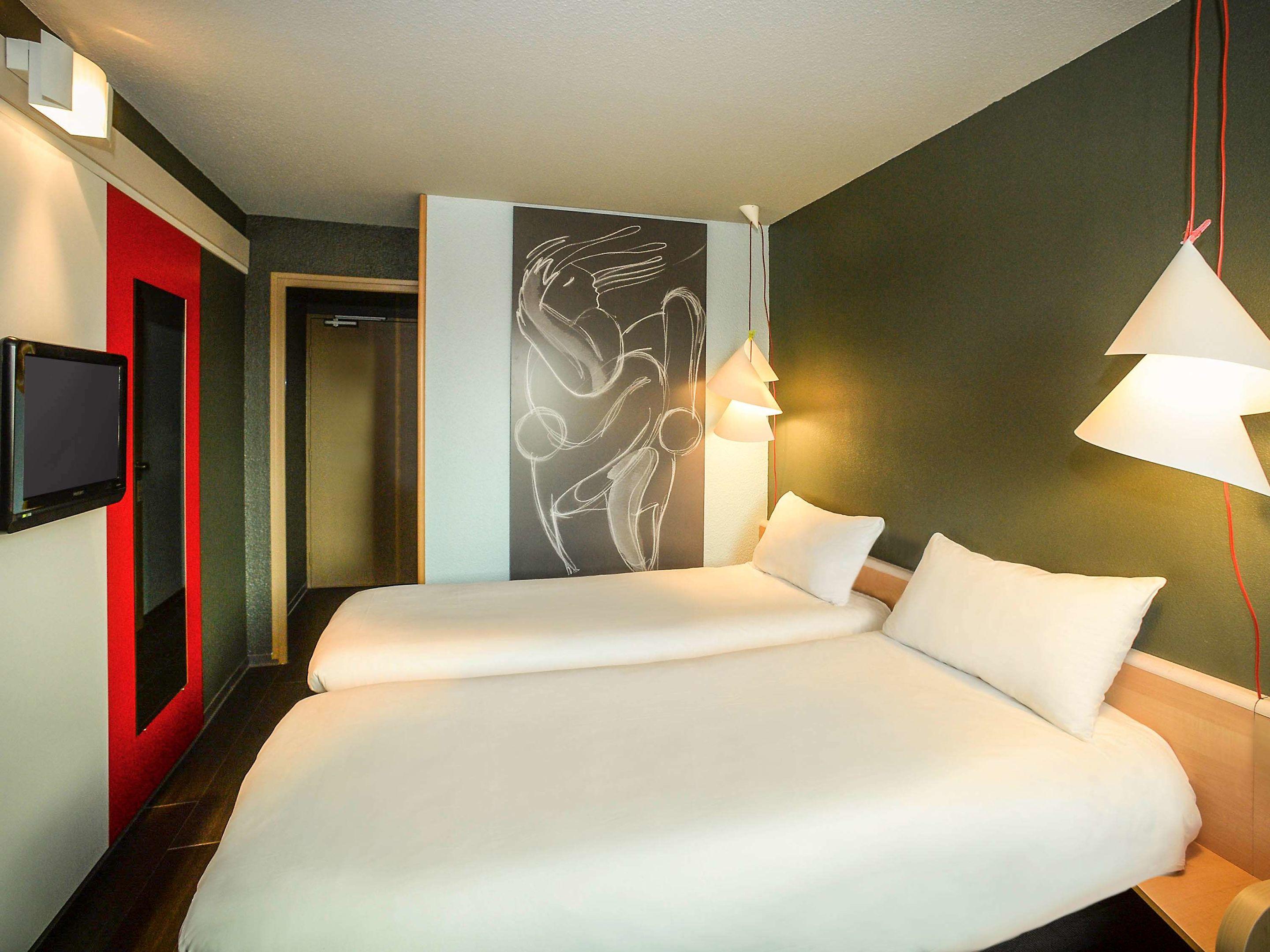 Hôtel ibis Saint-Lô La Chevalerie — photo 3