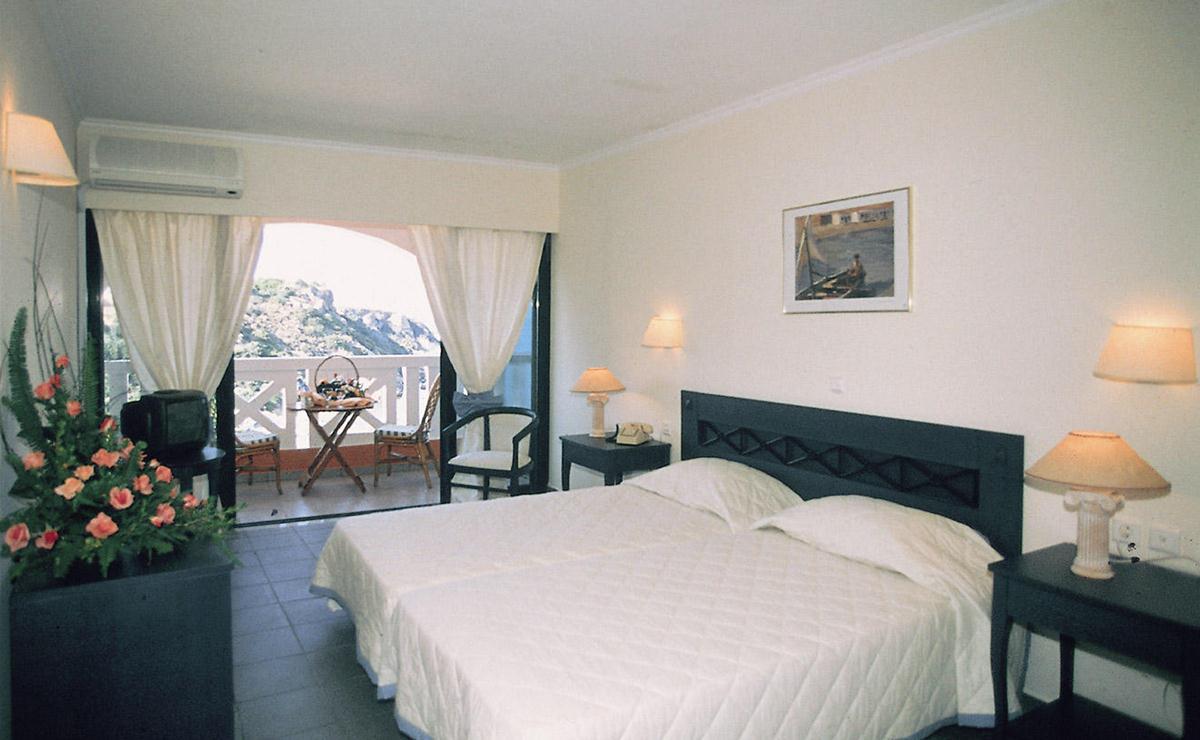 Imperial Beach Hotel — photo 2
