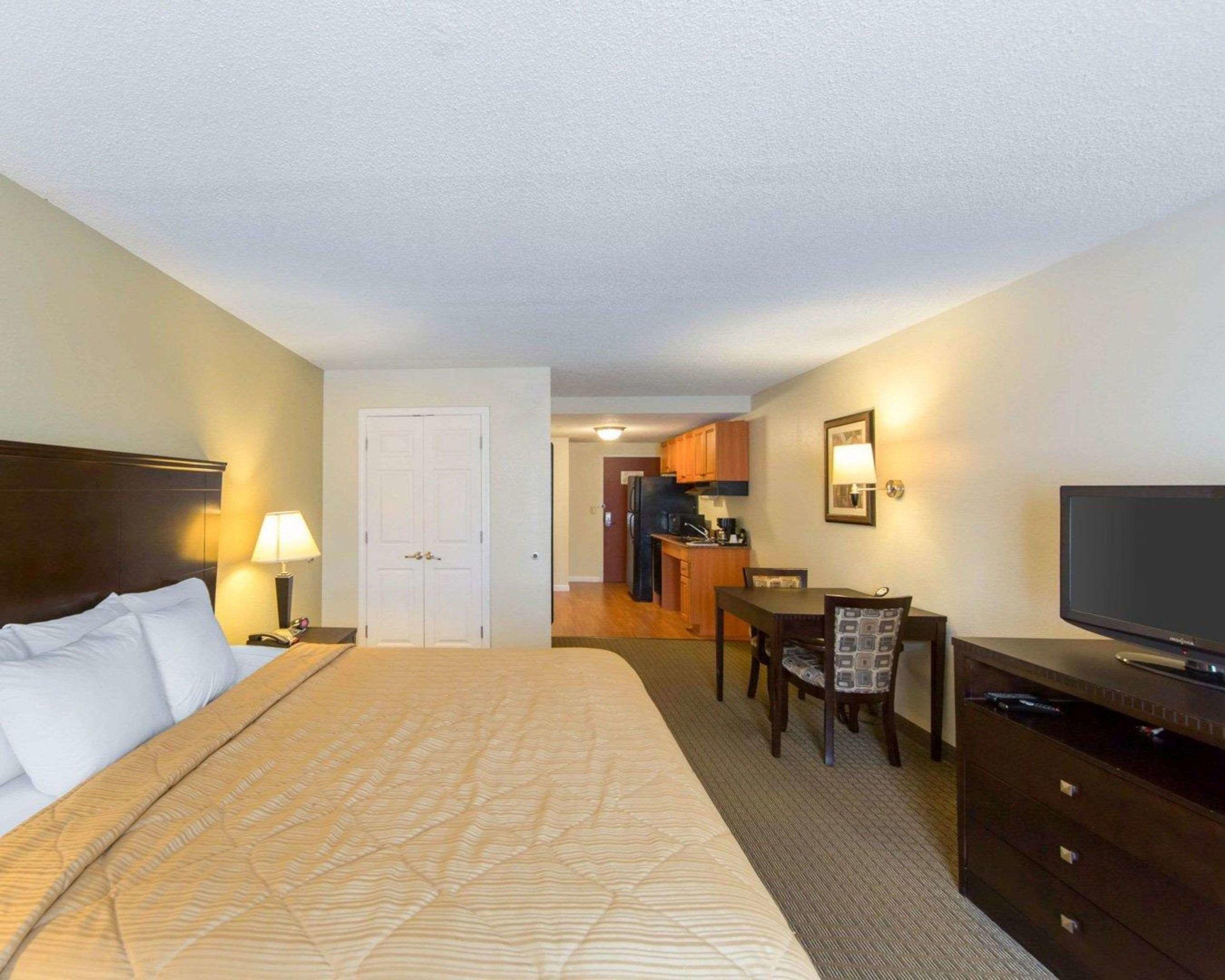 MainStay Suites Knoxville — photo 5