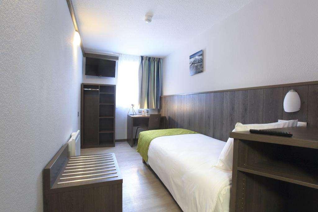 Brit Hotel Calais — photo 5