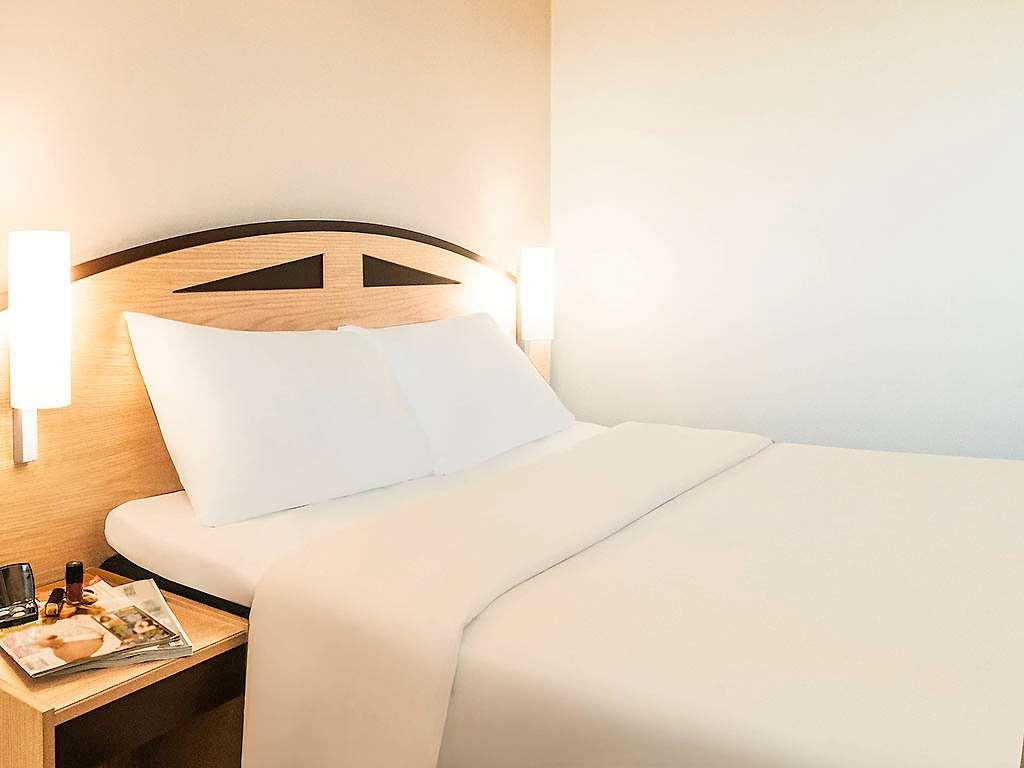 ibis Lincoln Hotel — photo 5