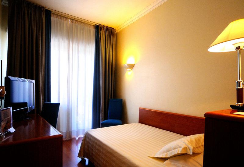Best Western Globus Hotel — photo 4