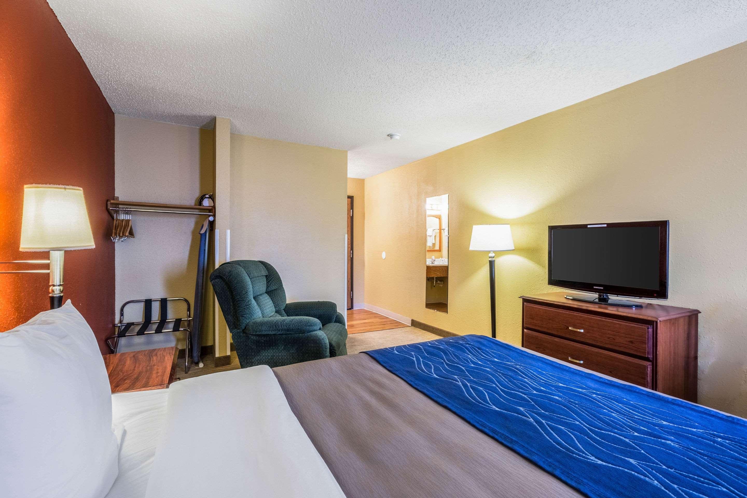 Quality Inn Scottsbluff — photo 5