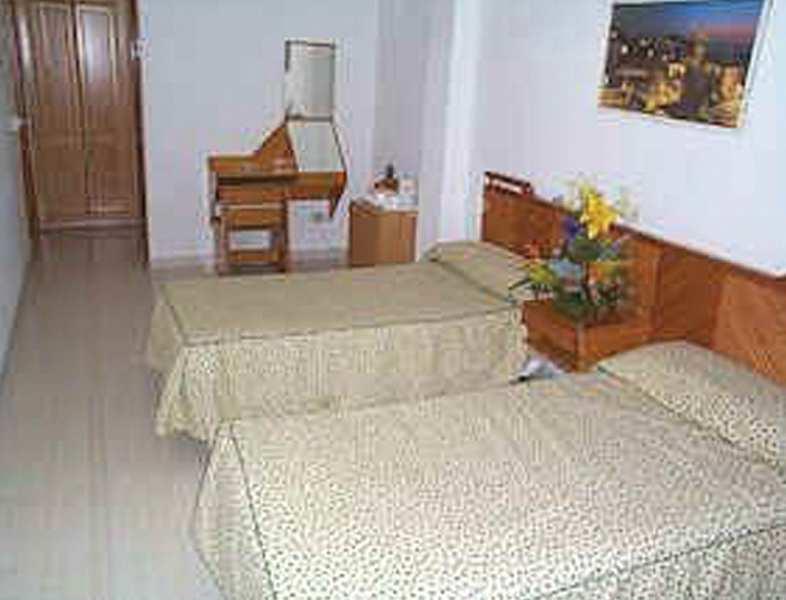 Andrea's Hotel Tenerife — photo 5
