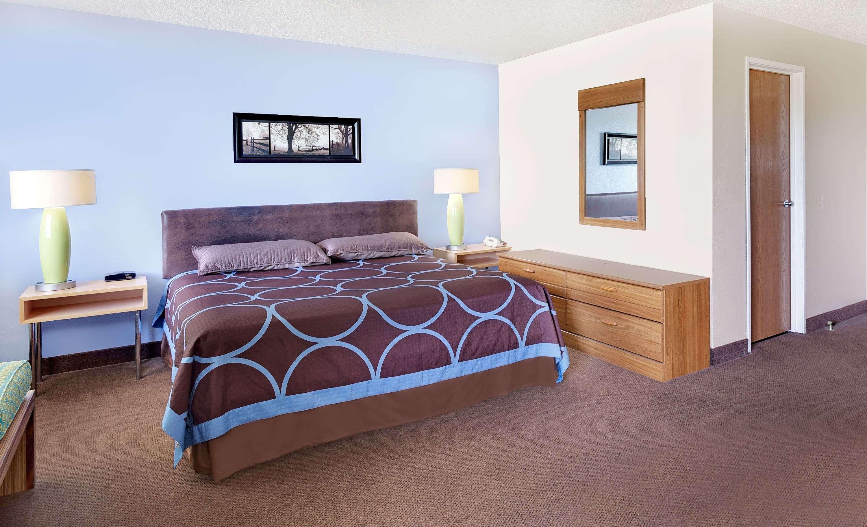 Super 8 by Wyndham Newburgh/West Point Near Stewart Airport — photo 5