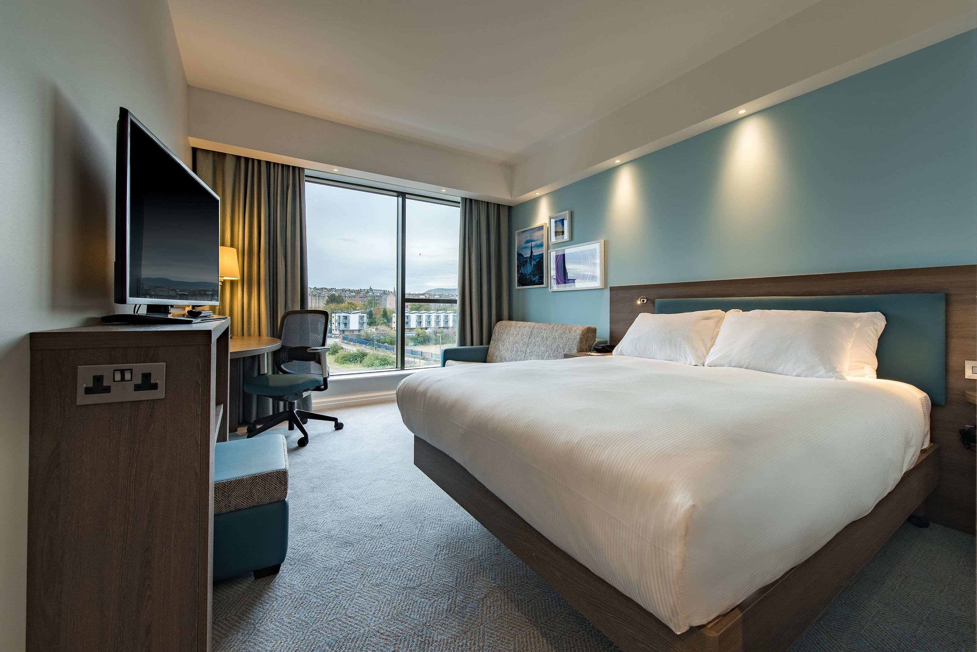 Hampton by Hilton Edinburgh West End — photo 4