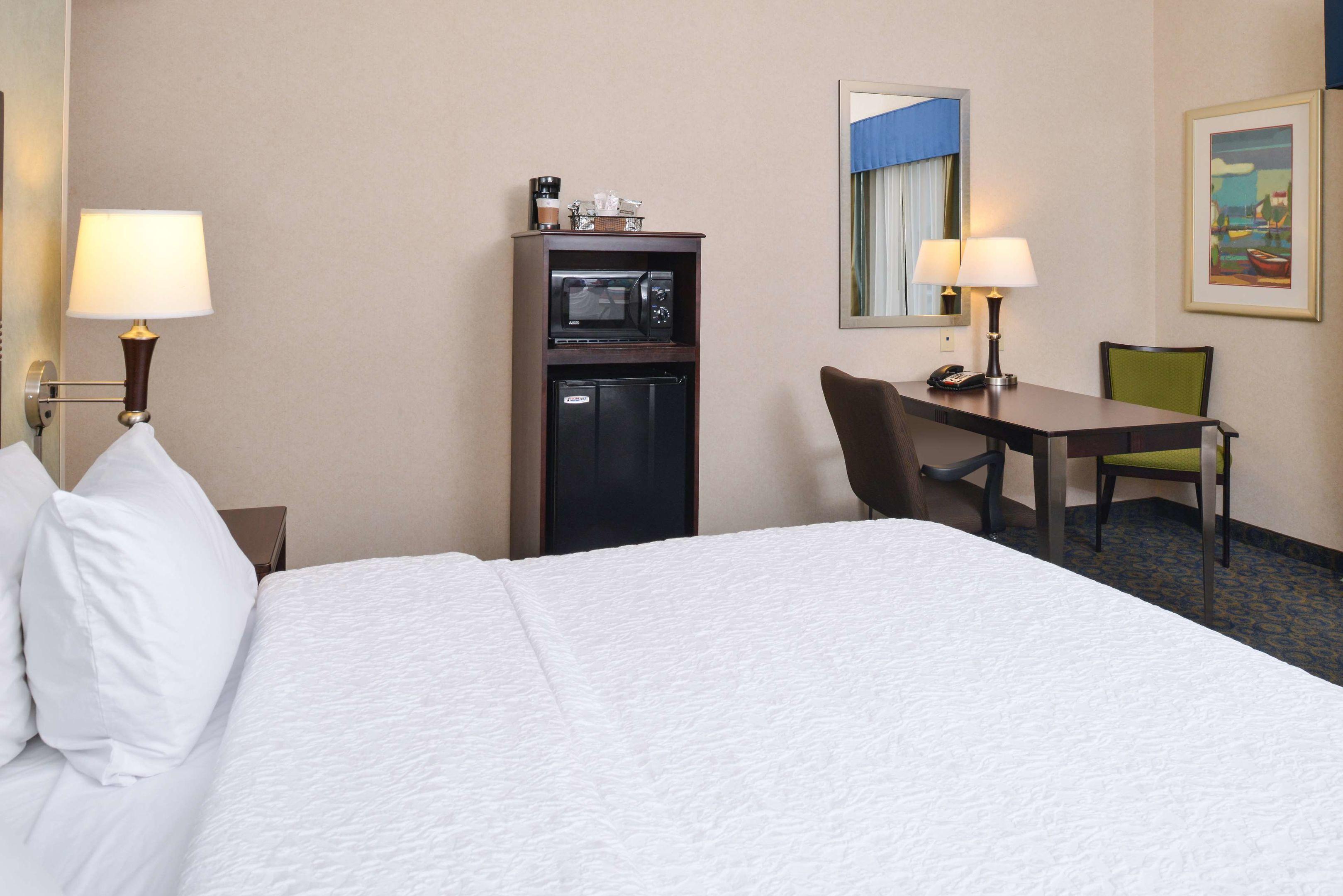 Hampton Inn Milford — photo 4