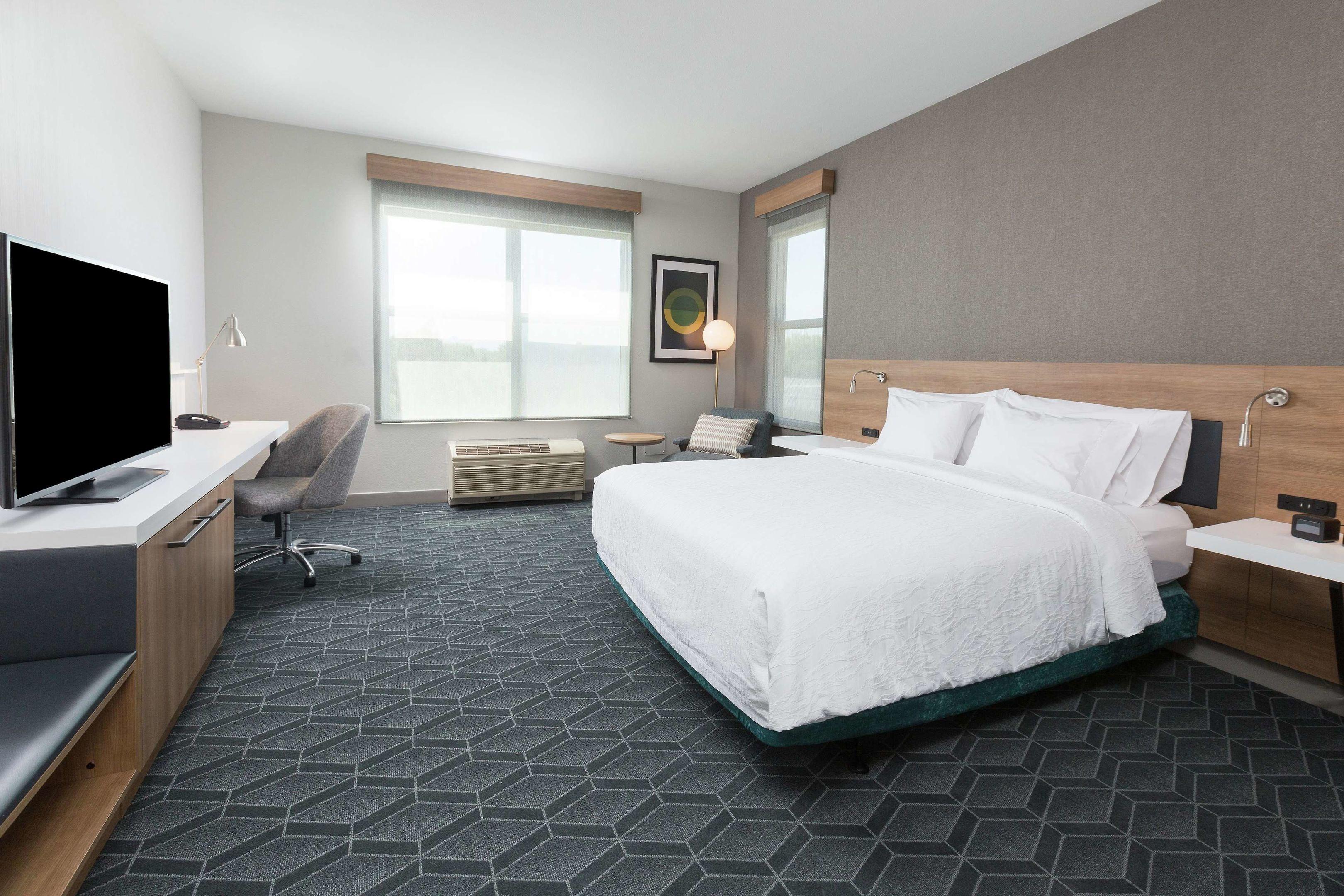 Hilton Garden Inn Oakland/San Leandro — photo 5