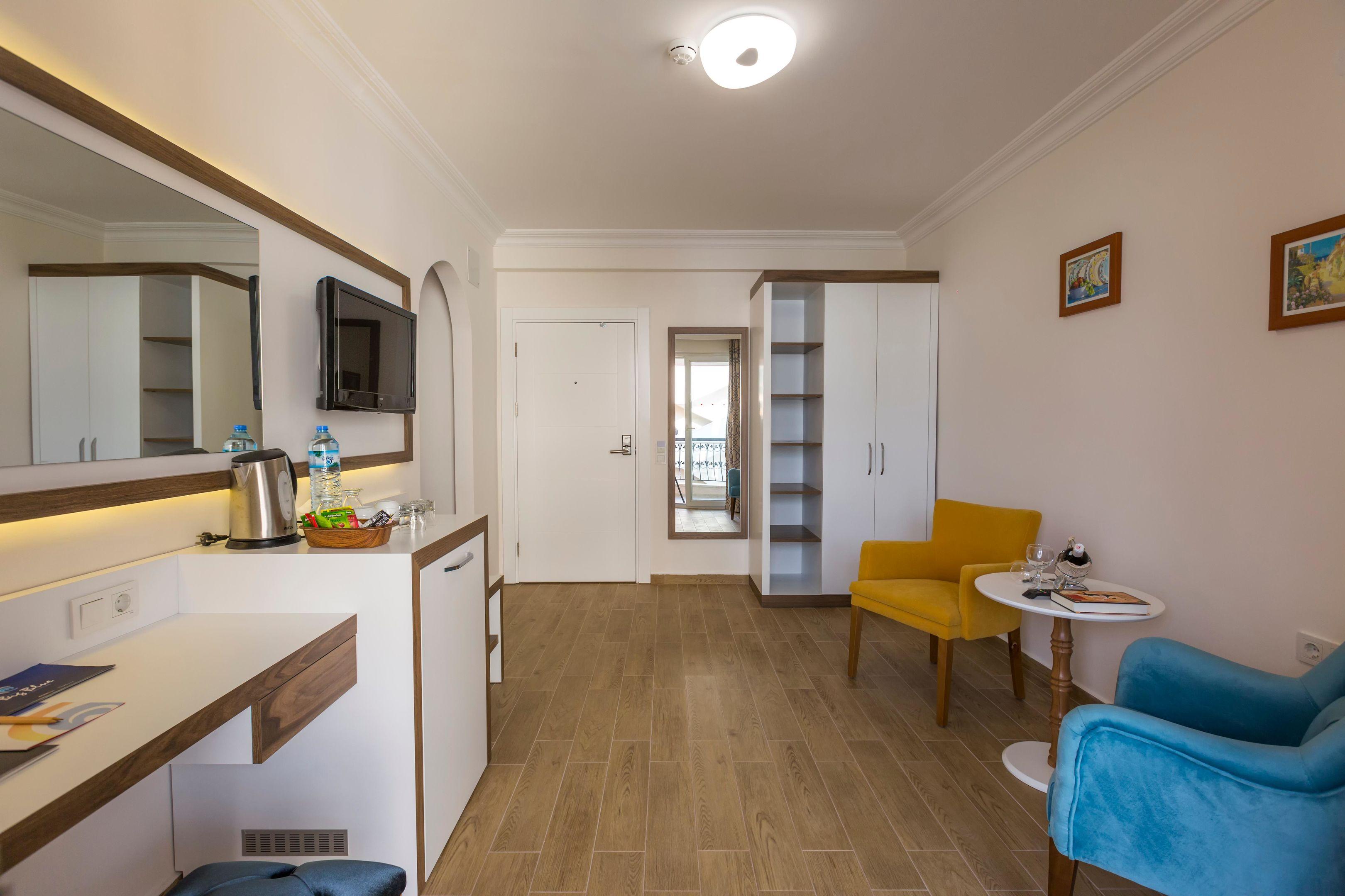 Club Big Blue Suite Hotel — photo 5