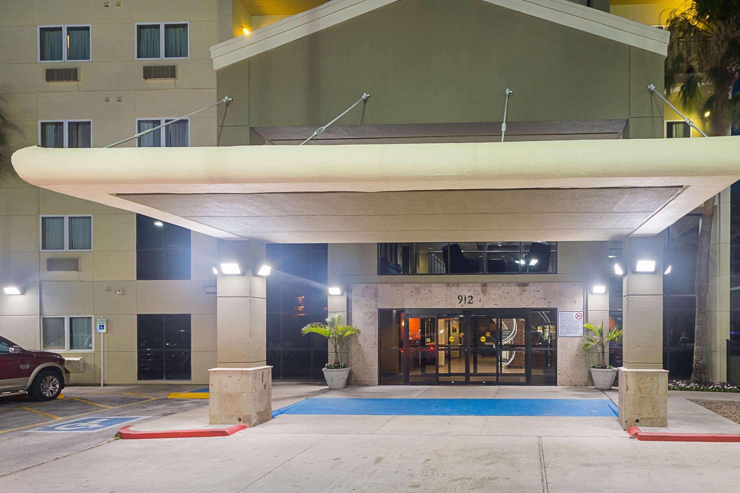 Comfort Suites South Padre Island — photo 4