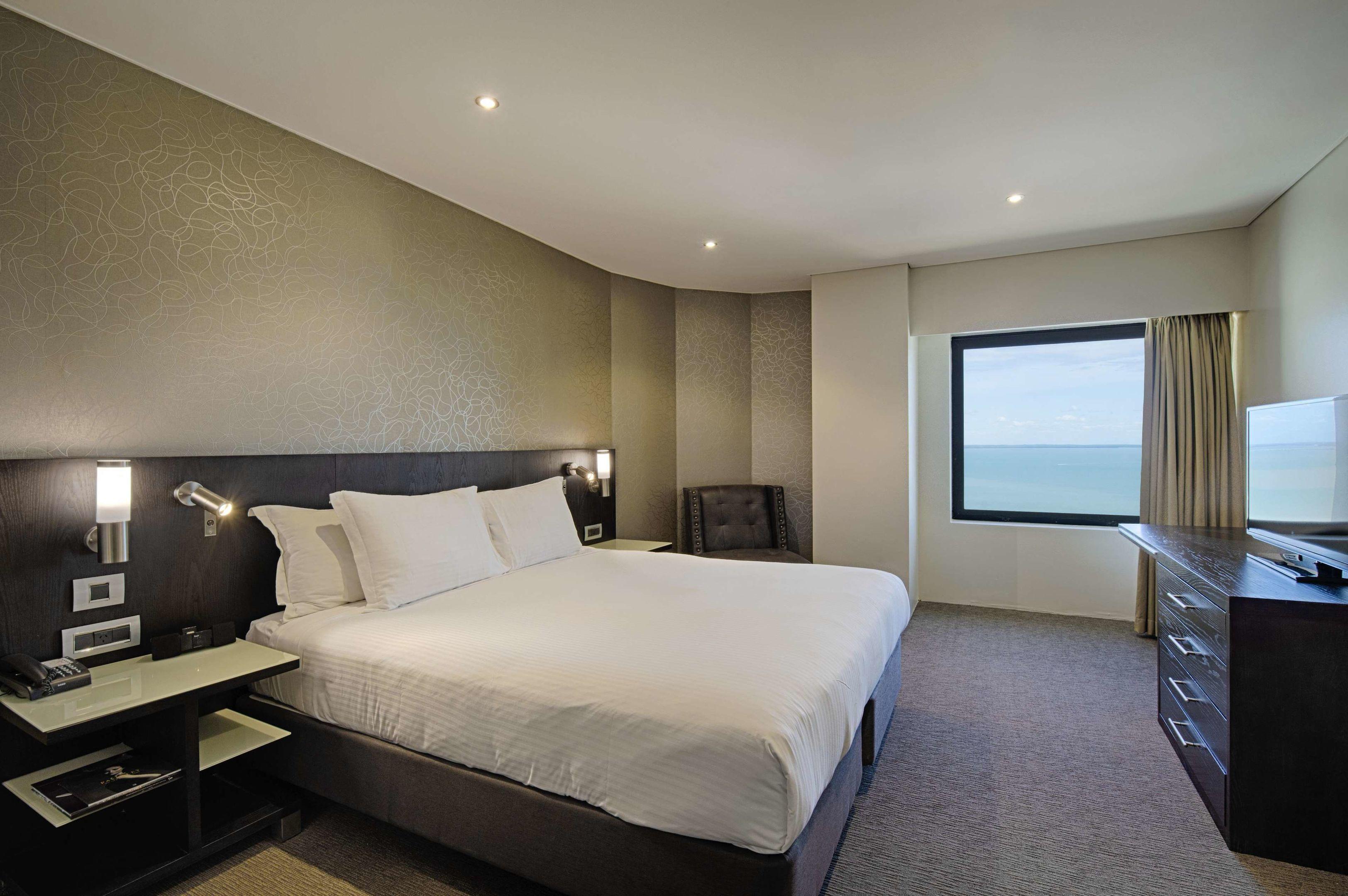 Hilton Darwin — photo 5