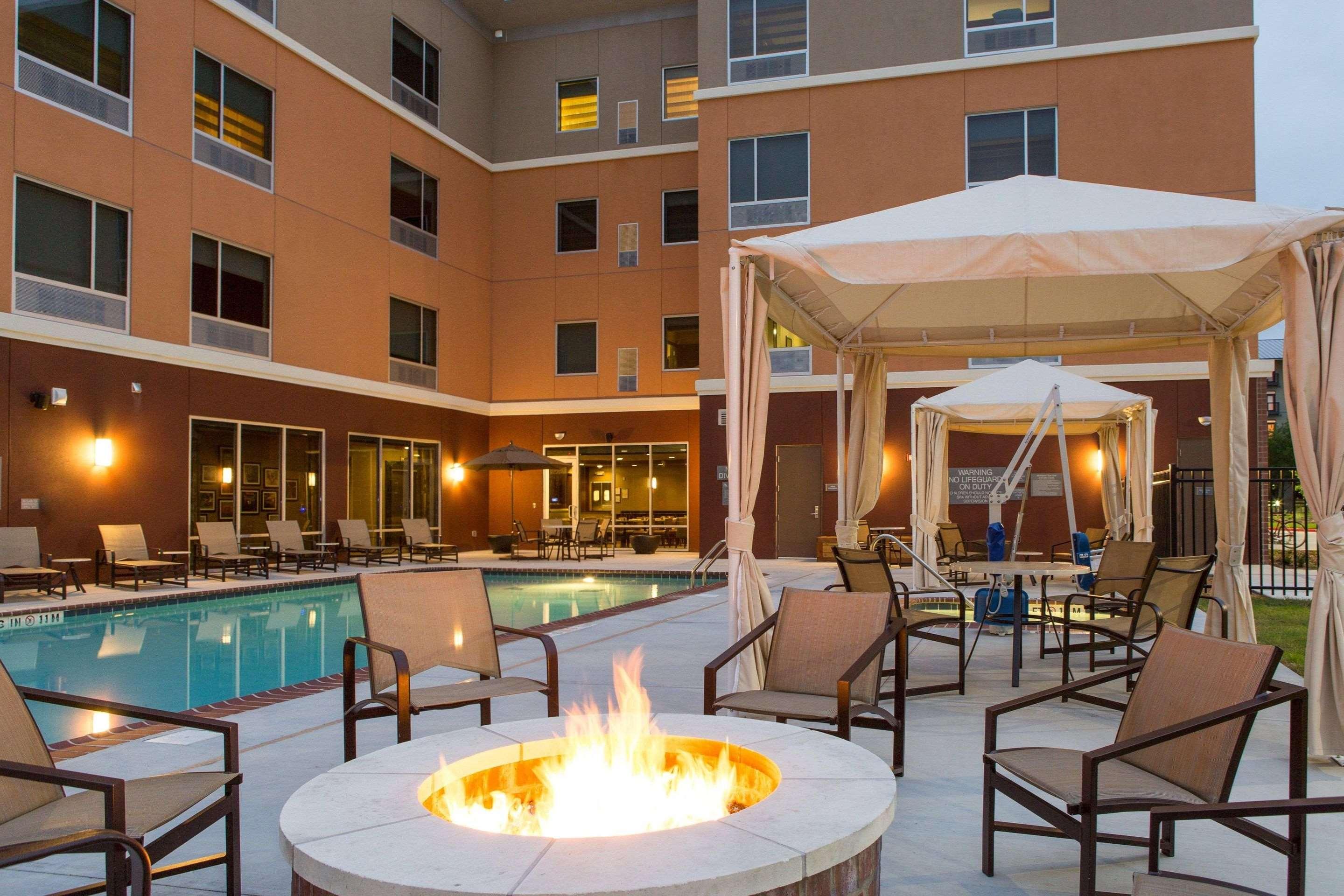 Cambria Suites Plano — photo 5