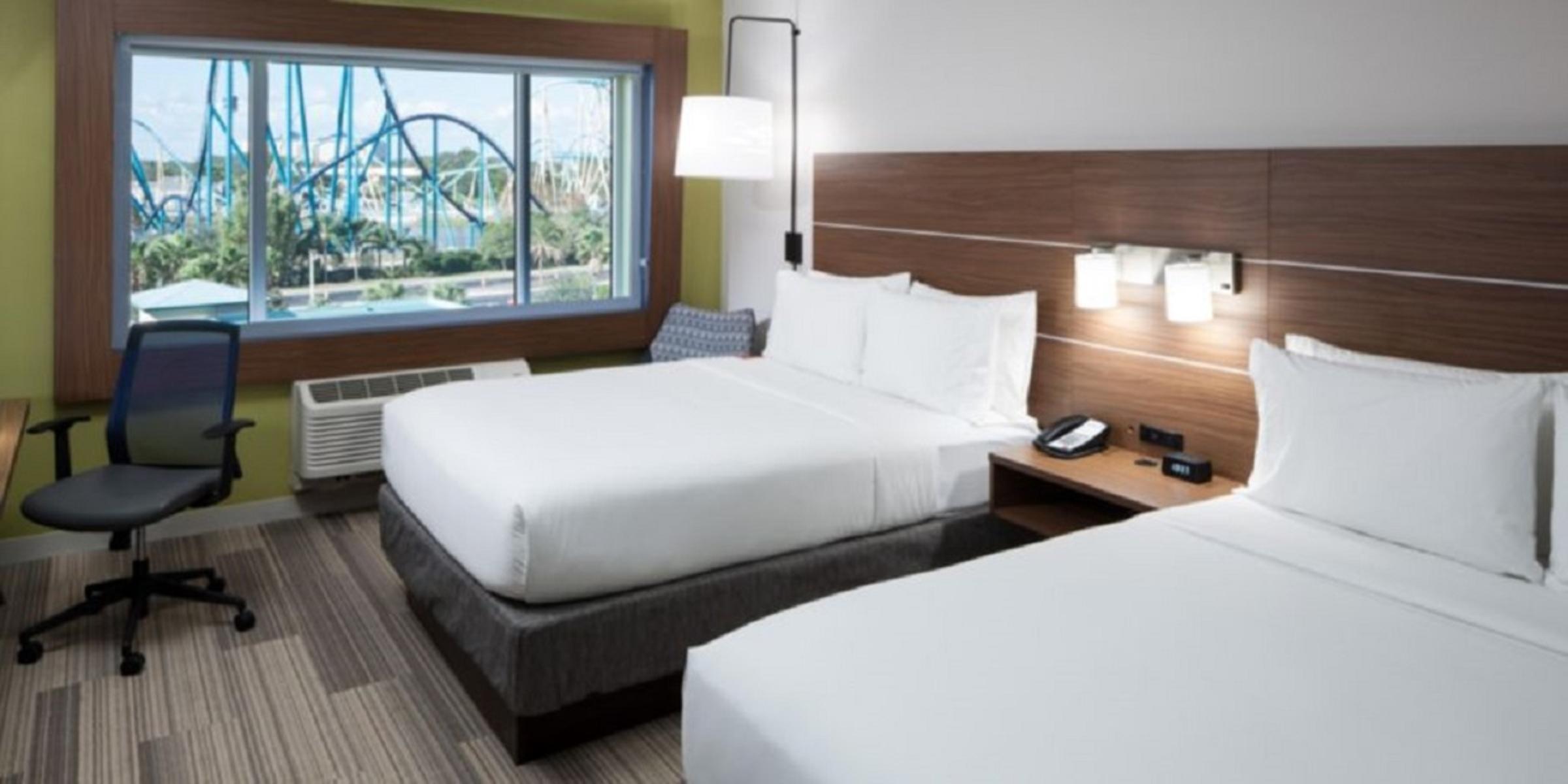 Holiday Inn Express & Suites Orlando At Seaworld — photo 5