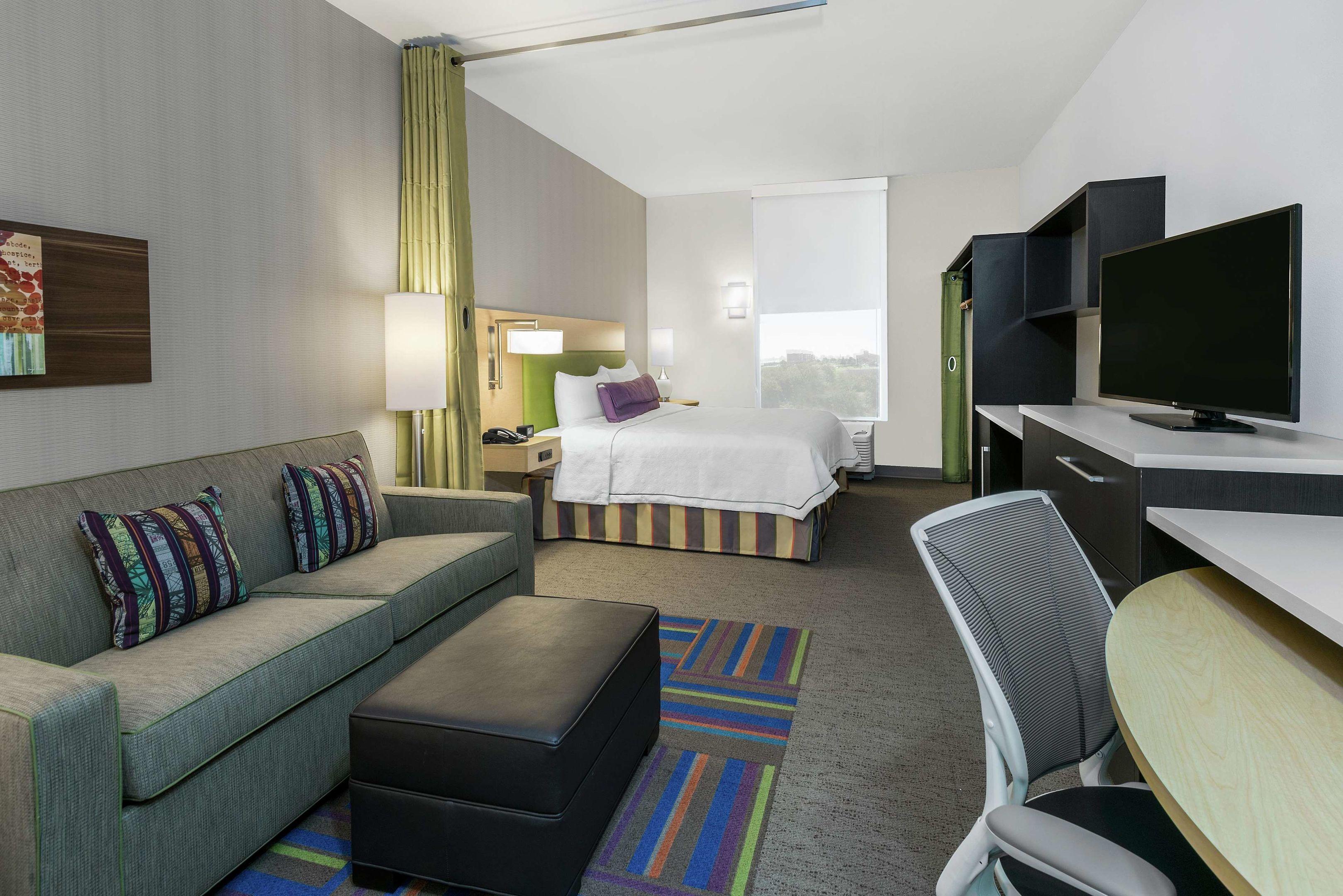Home2 Suites By Hilton Austin Airport — photo 5
