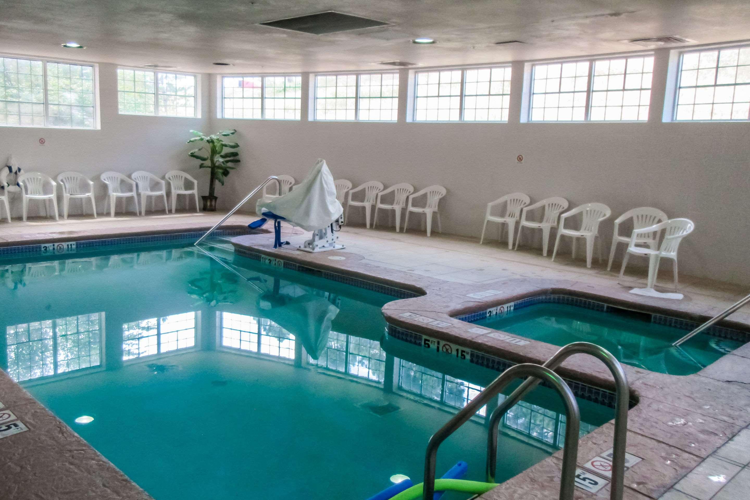 Quality Inn & Suites Englewood — photo 3