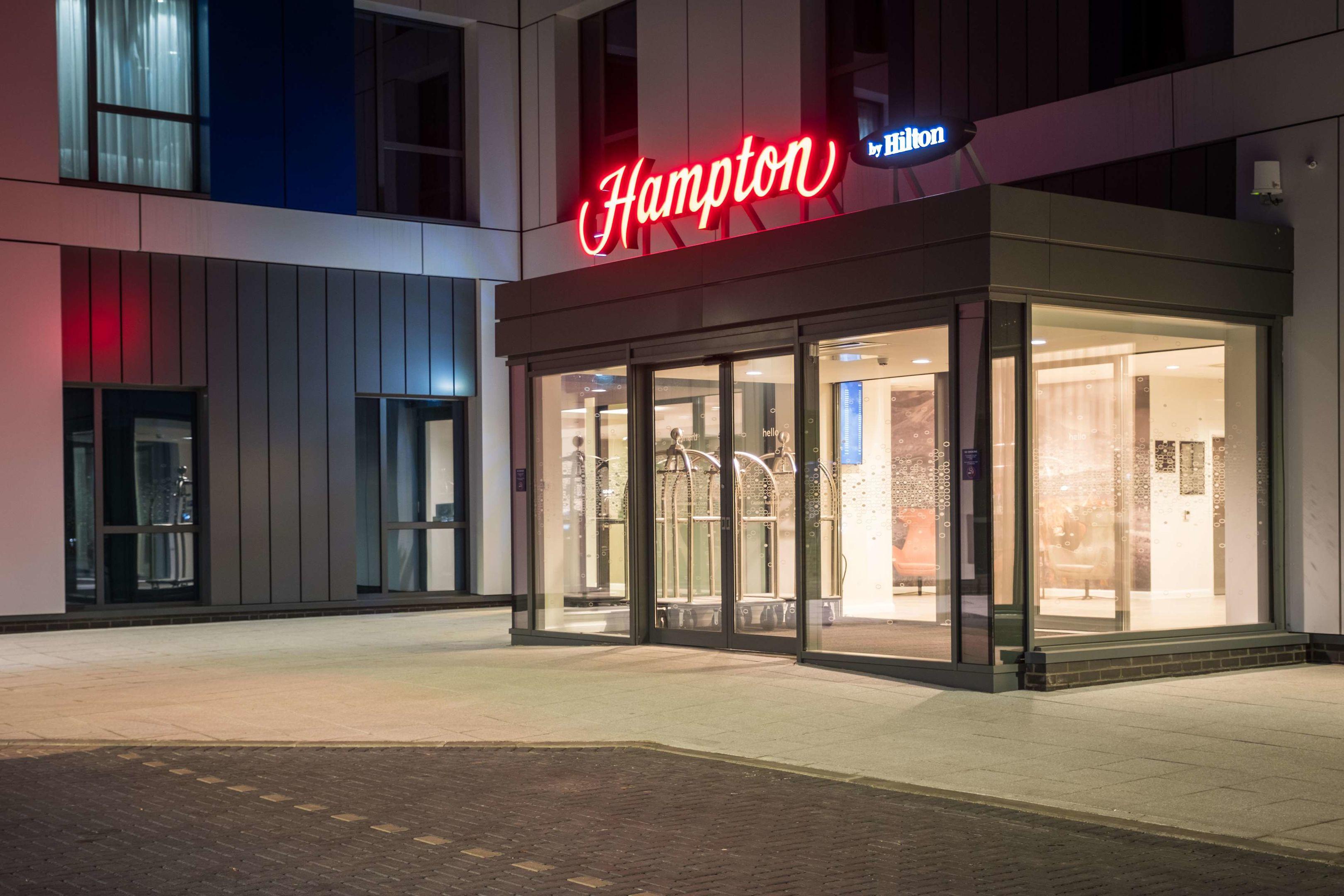 Hampton By Hilton Aberdeen Airport — photo 4