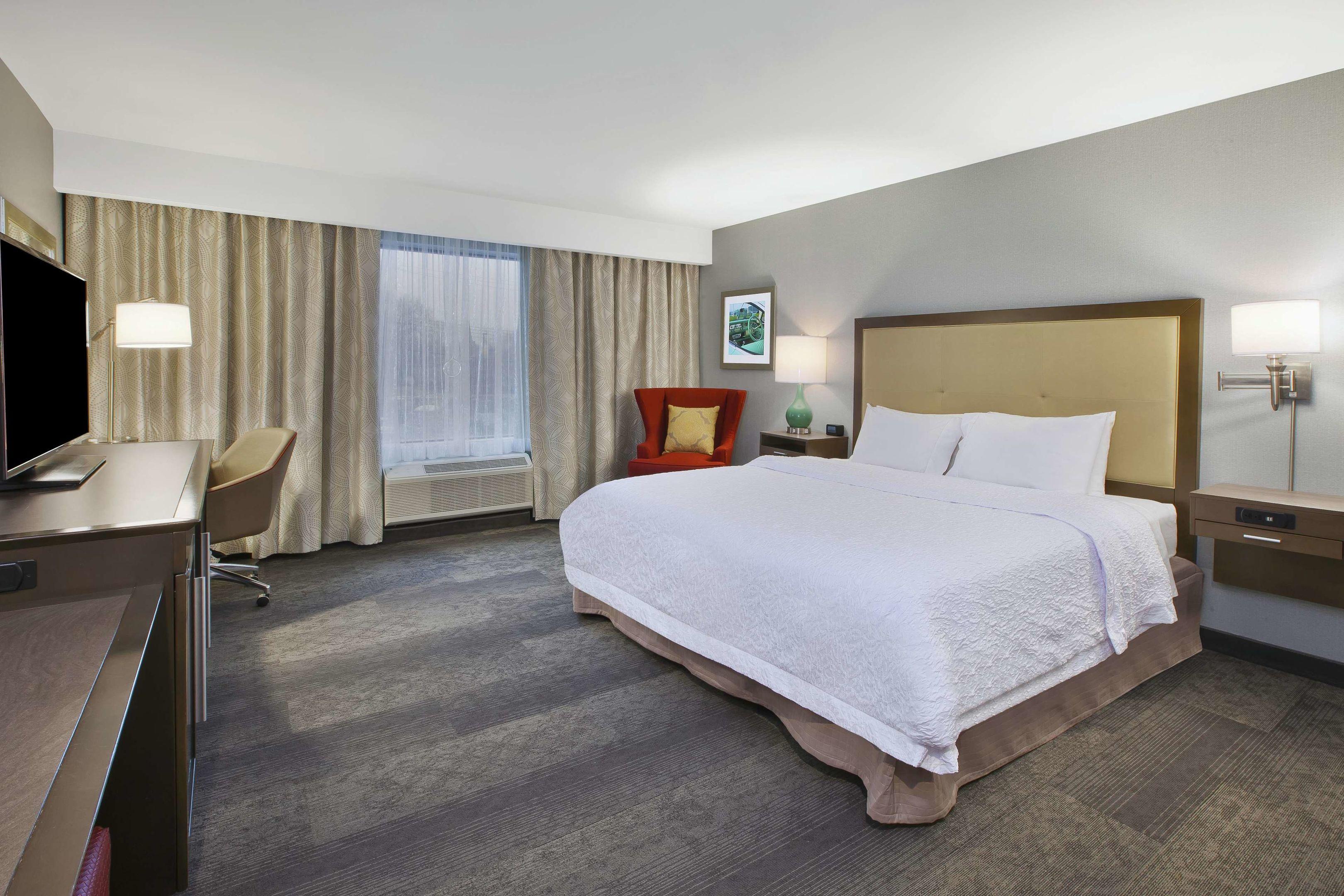 Hampton Inn by Hilton Detroit Dearborn — photo 4