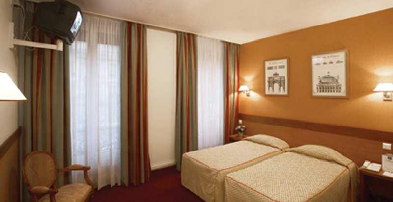 Timhotel Invalides — photo 3