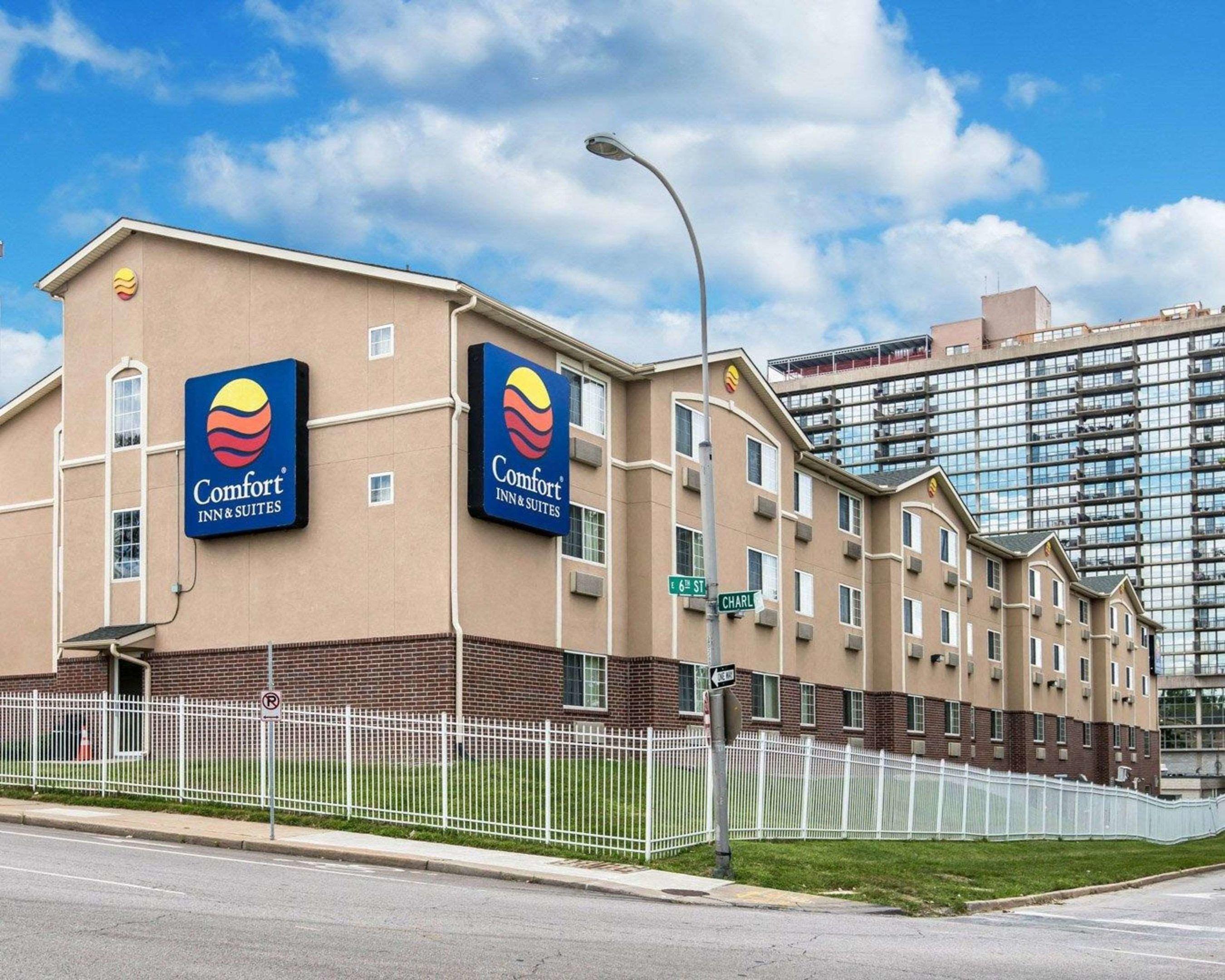 Comfort Inn & Suites Downtown — photo 5
