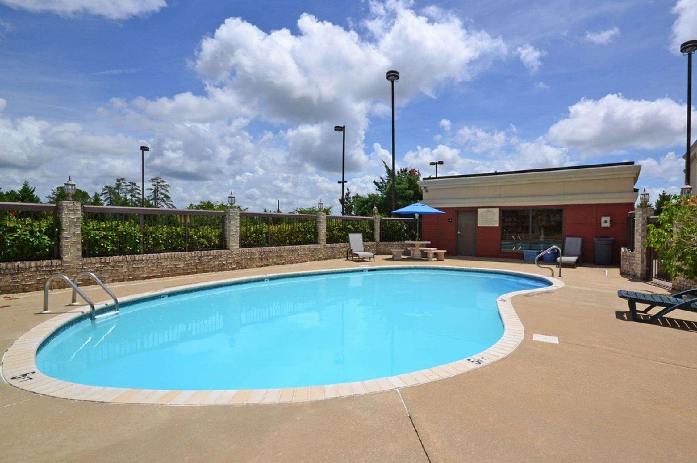 Hampton Inn South Hill — photo 3