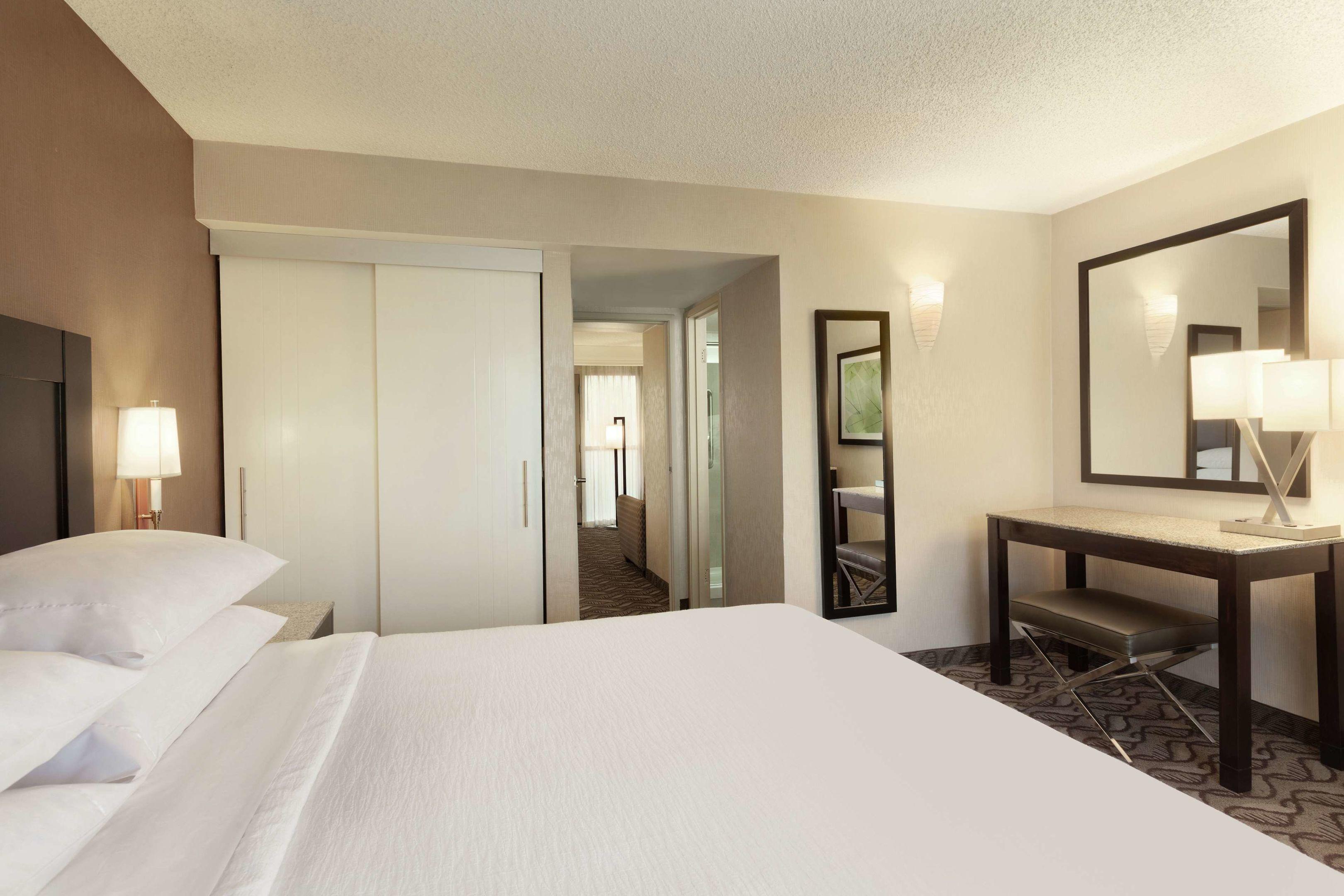 Embassy Suites Arcadia Pasadena — photo 5