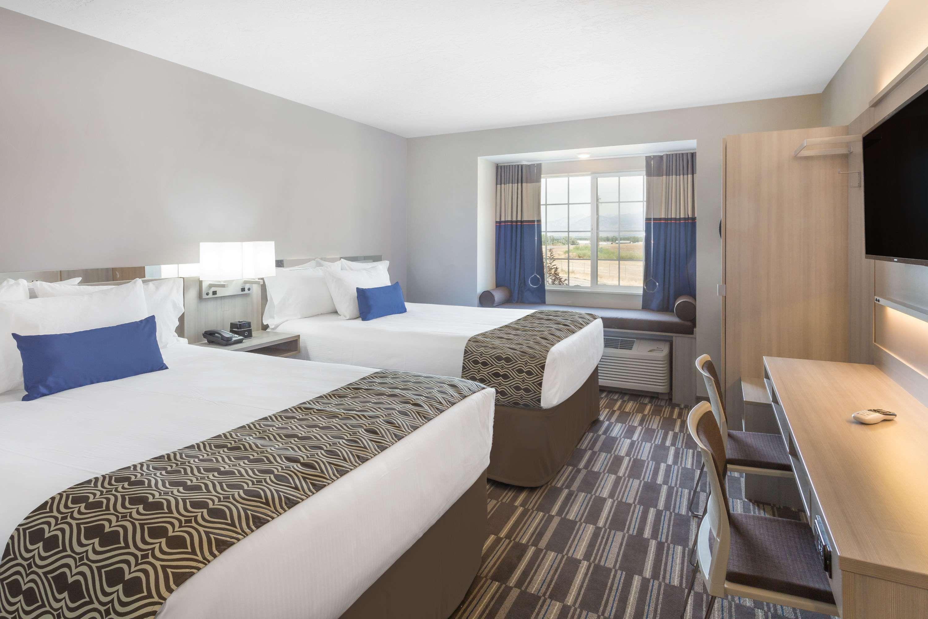 Microtel Inn Suites Springville — photo 3