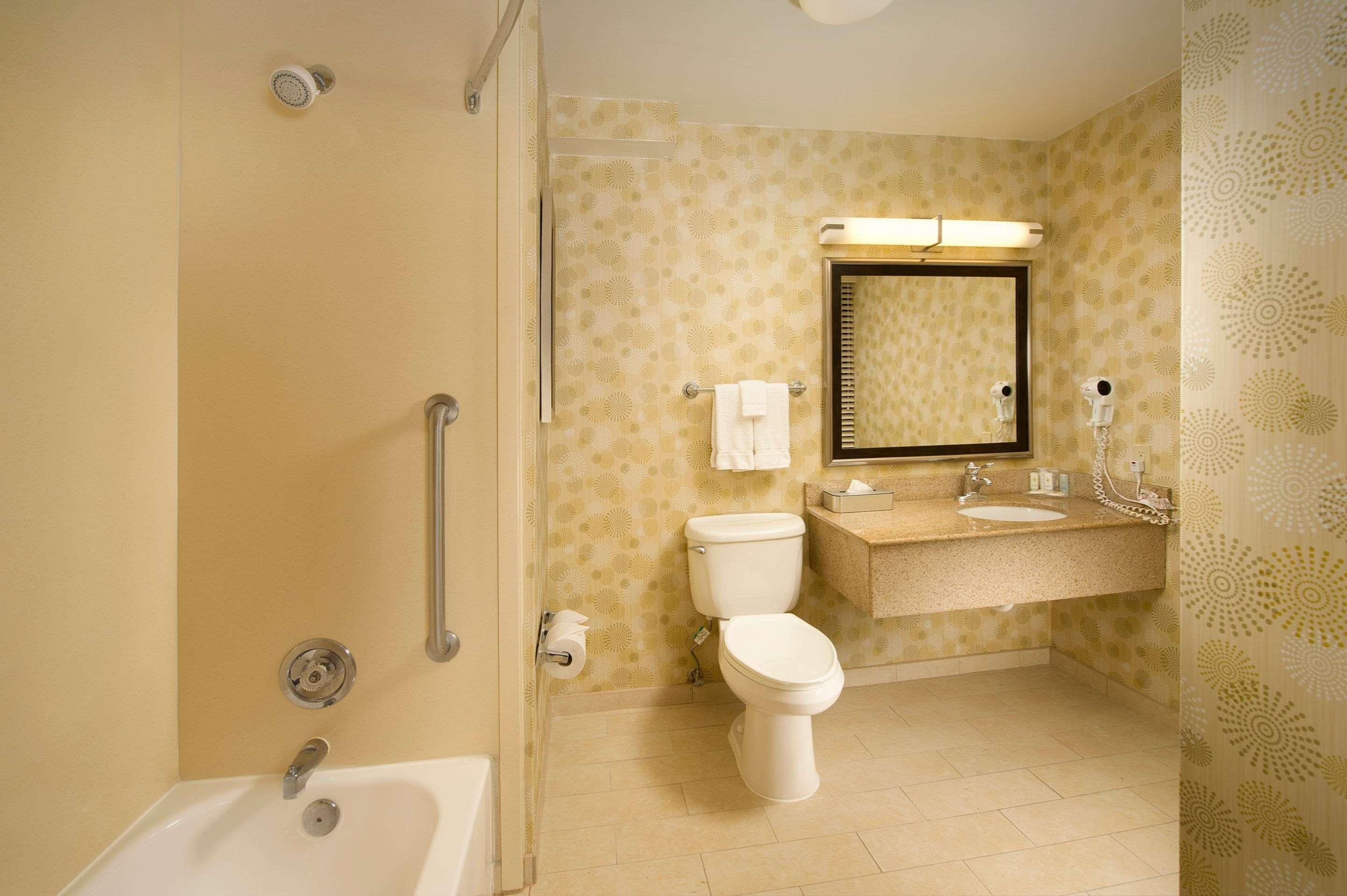 Comfort Inn Downtown DC/Convention Center — photo 5