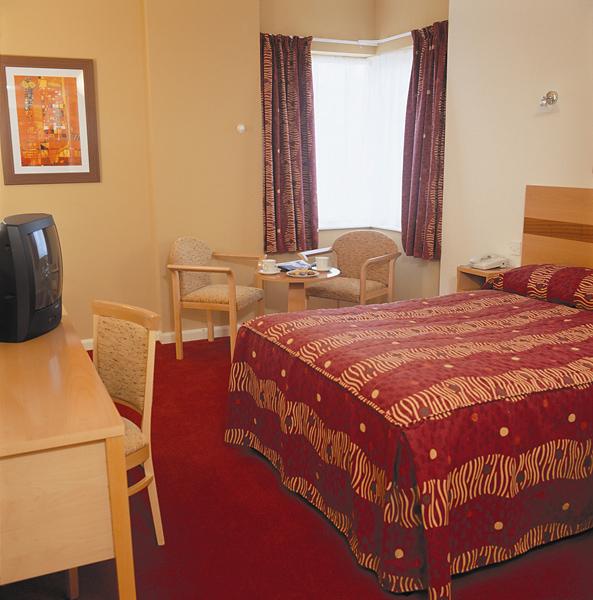 Jurys Inn Plymouth — photo 4