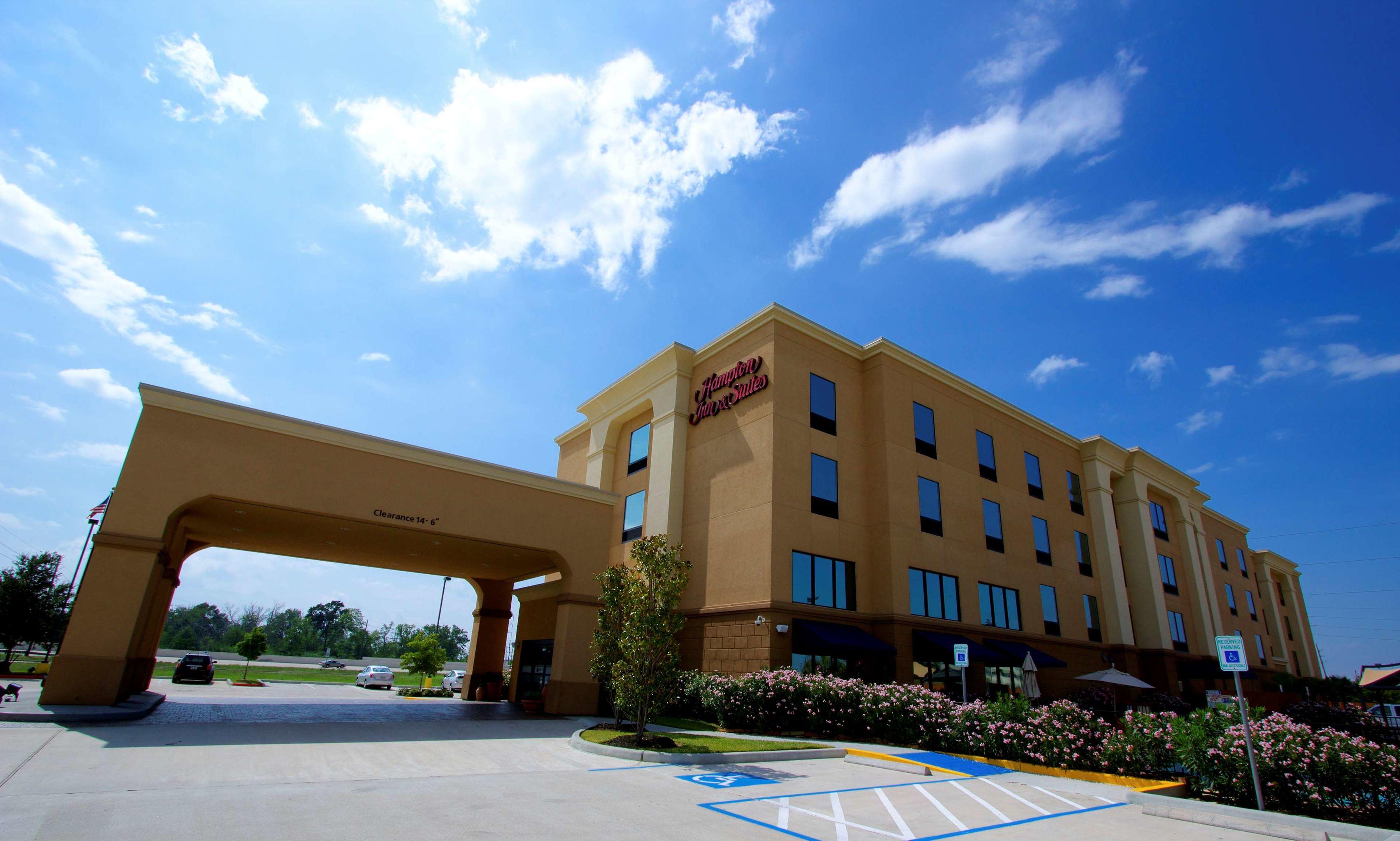 Hampton Inn & Suites Tomball — photo 4