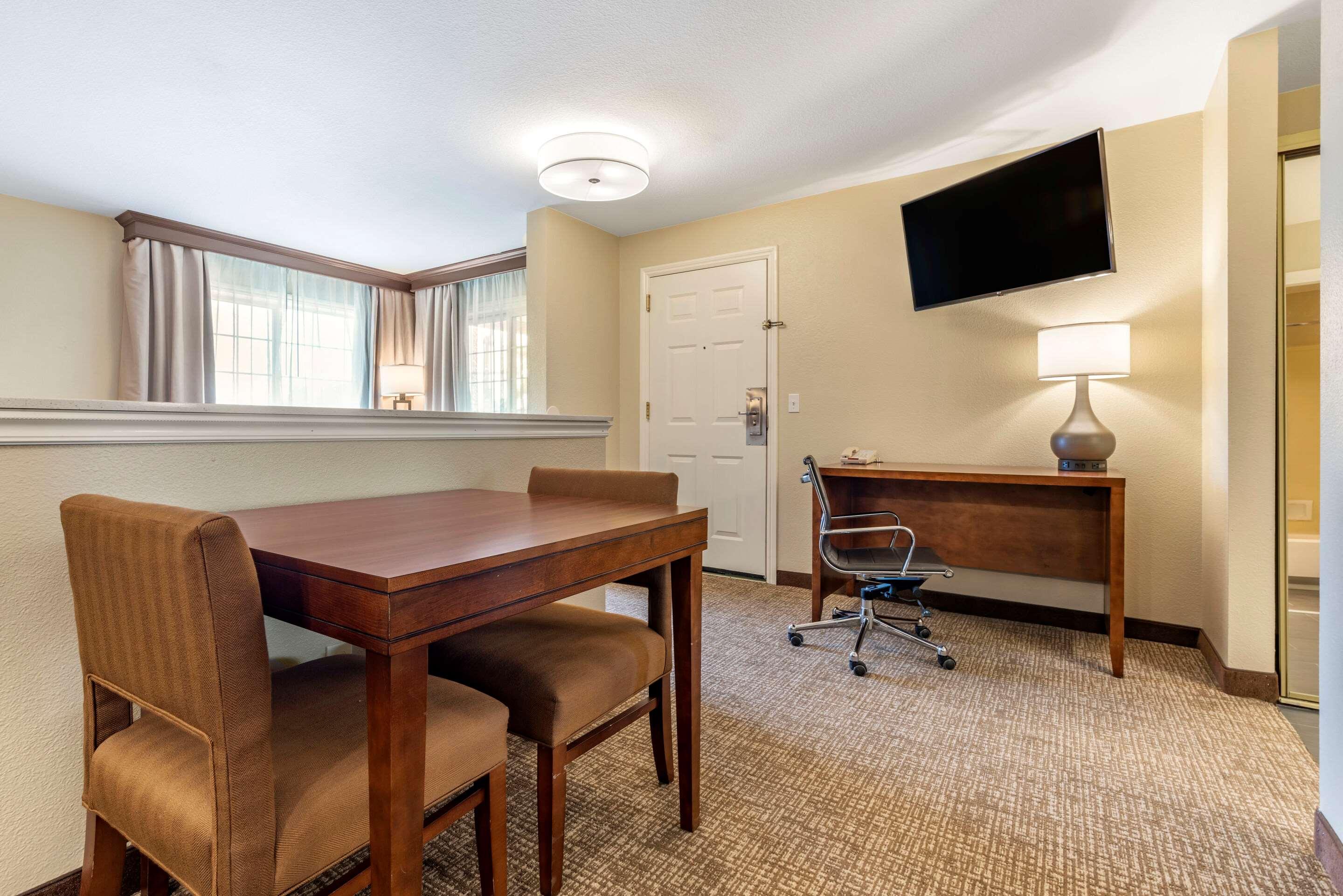 Comfort Inn Red Bluff — photo 5