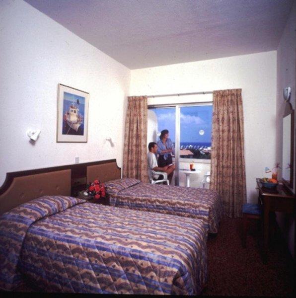 Chrystalla Hotel — photo 4