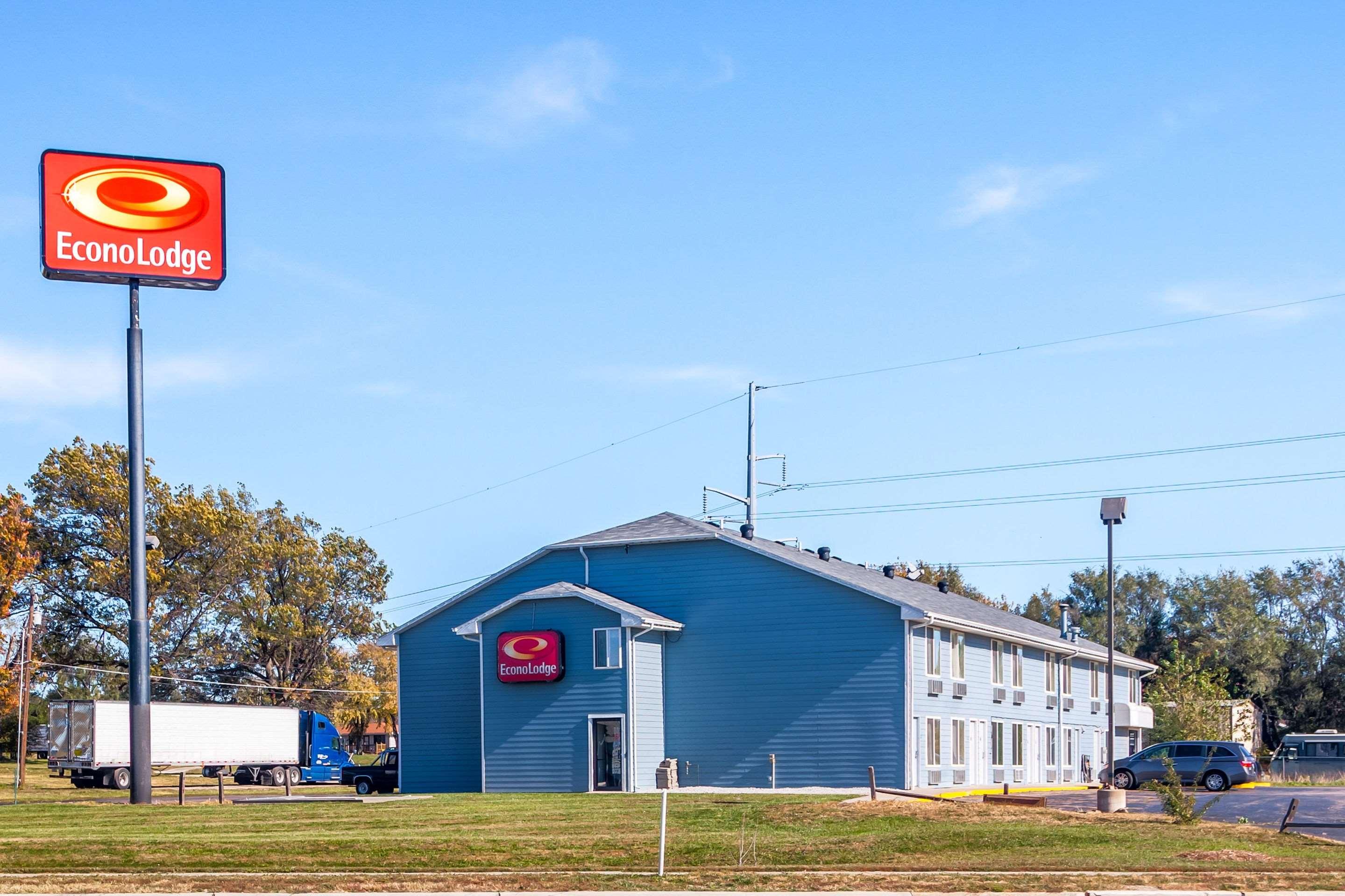 Econo Lodge Lincoln — photo 3