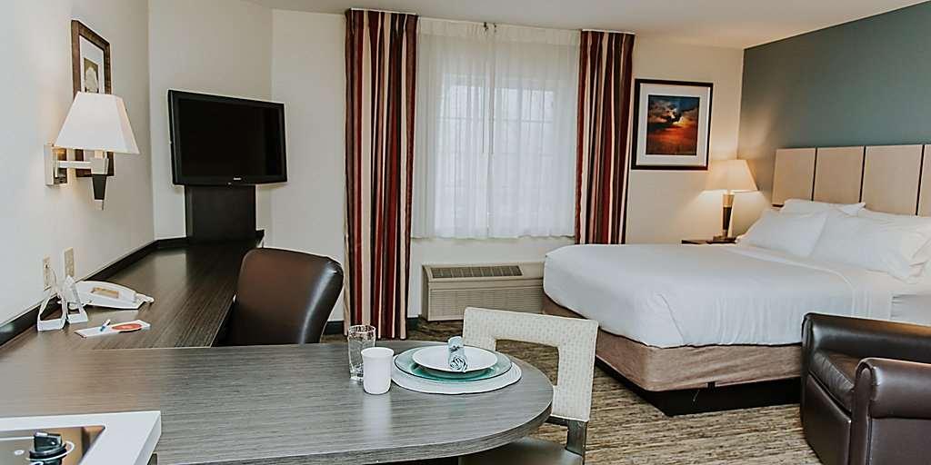 Sonesta Simply Suites Minneapolis Richfield — photo 4