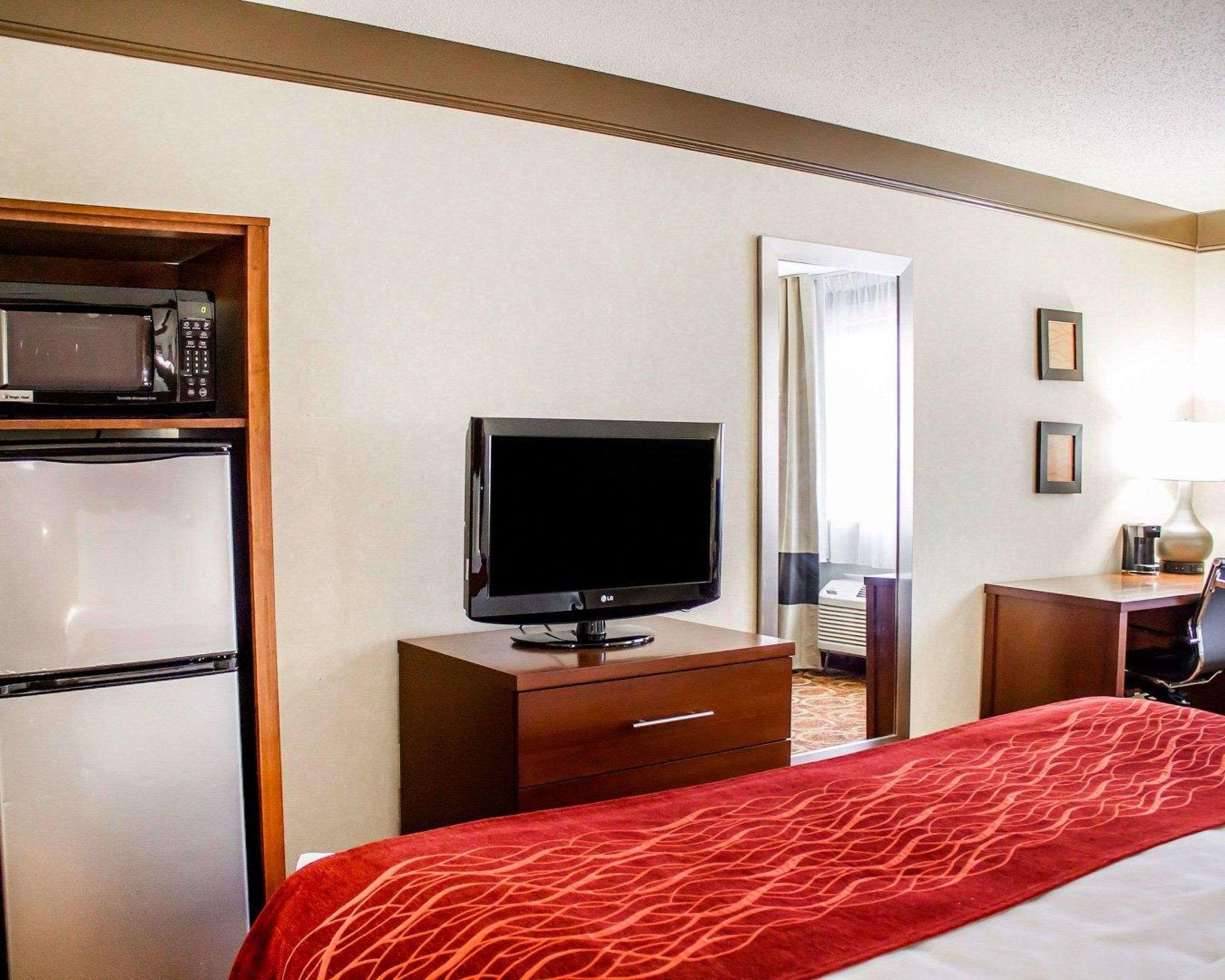 Comfort Inn — photo 4