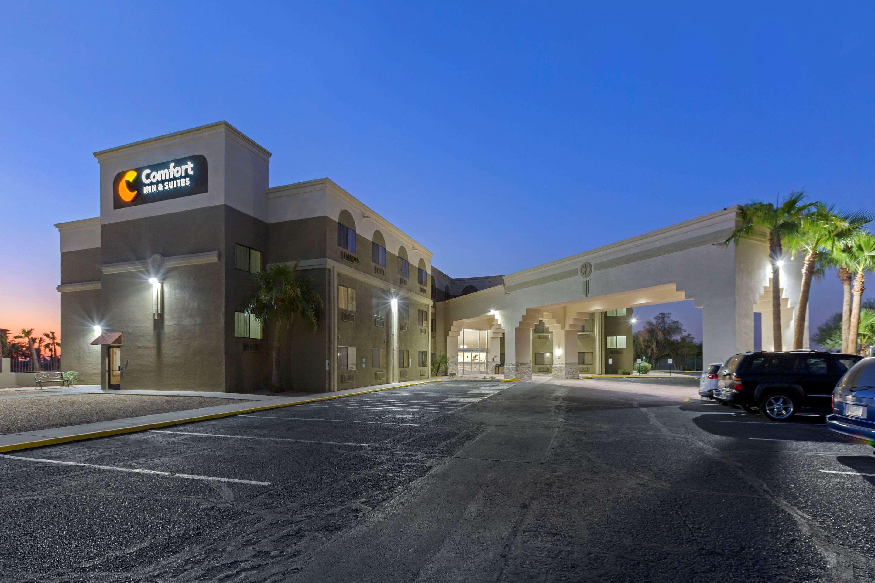 Quality Inn & Suites Surprise Near Sun City West — photo 4