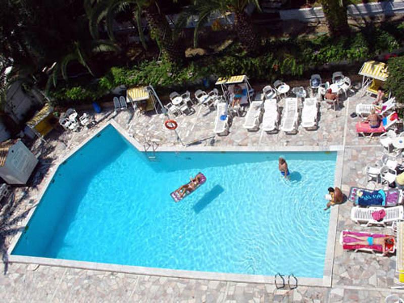 Oasis Hotel — photo 5