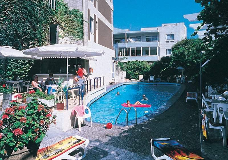 Agla Hotel — photo 4