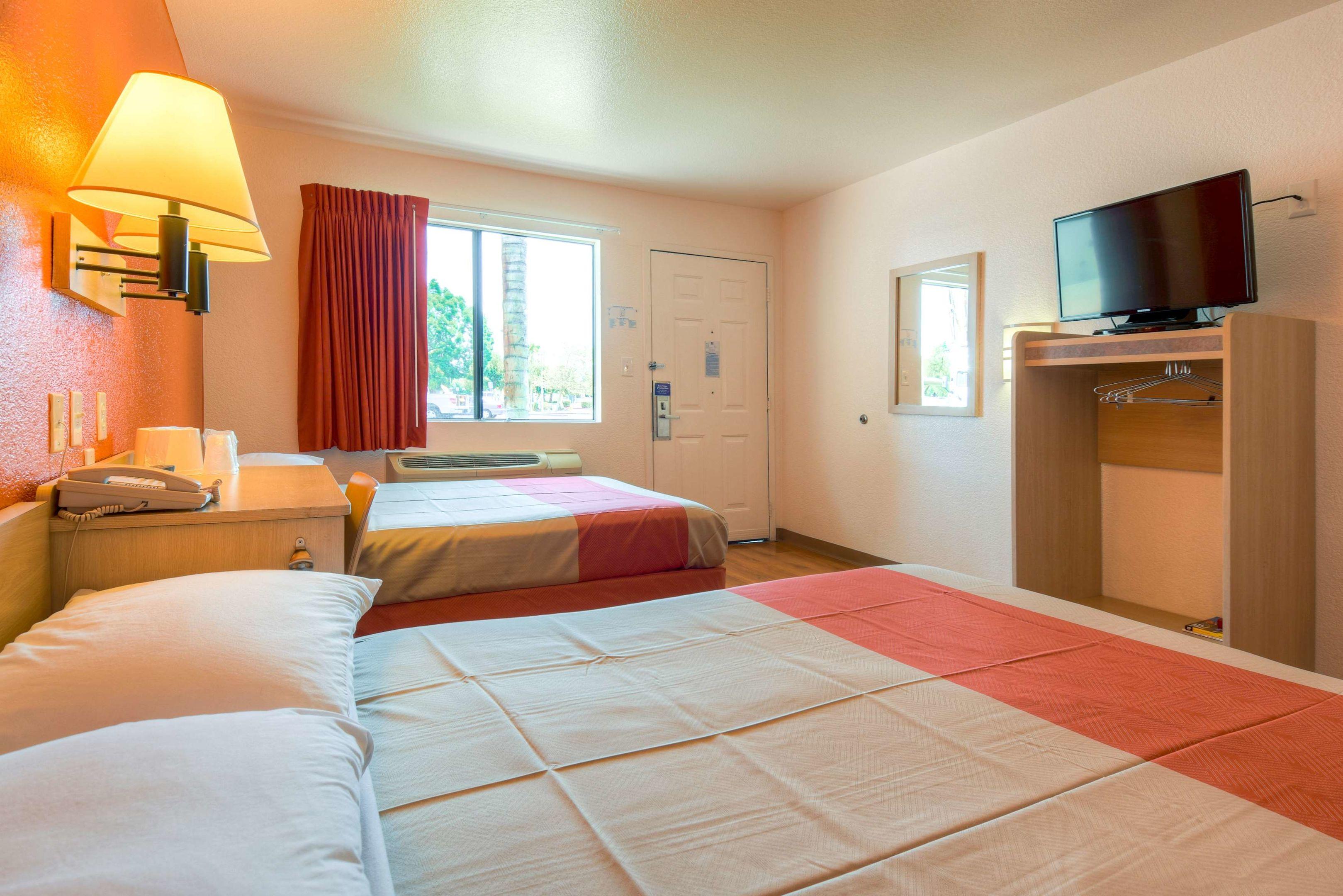 Motel 6 San Diego - El Cajon — photo 4
