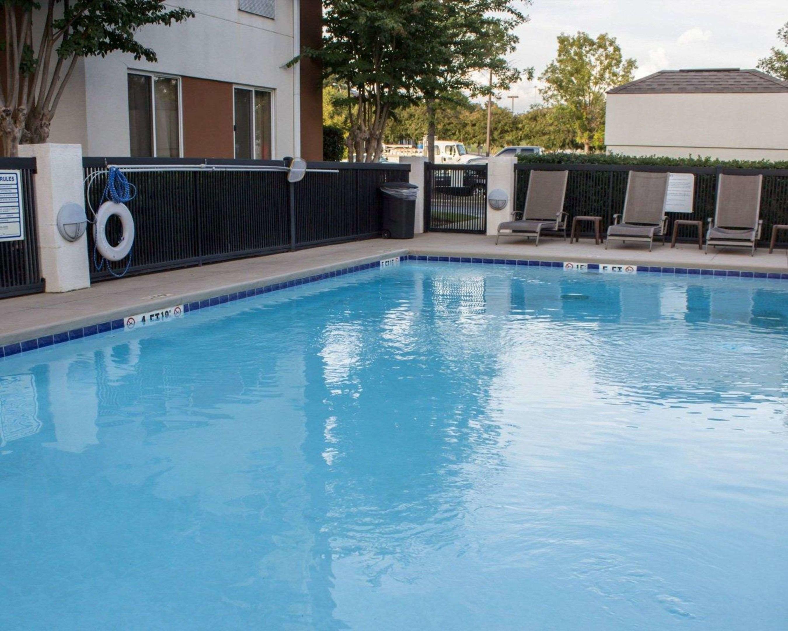 Sleep Inn Pelham — photo 4