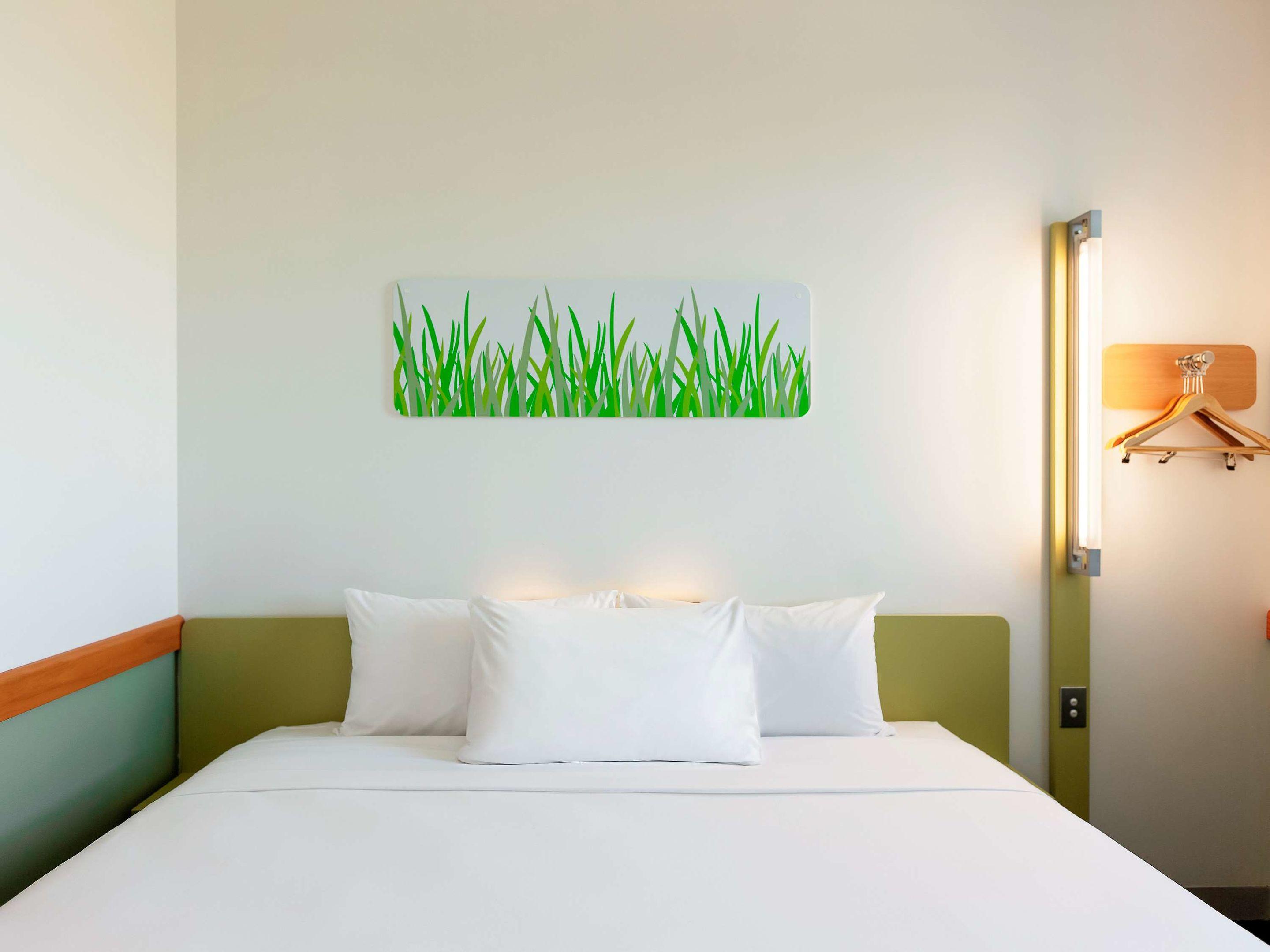 ibis budget Auckland Airport — photo 4