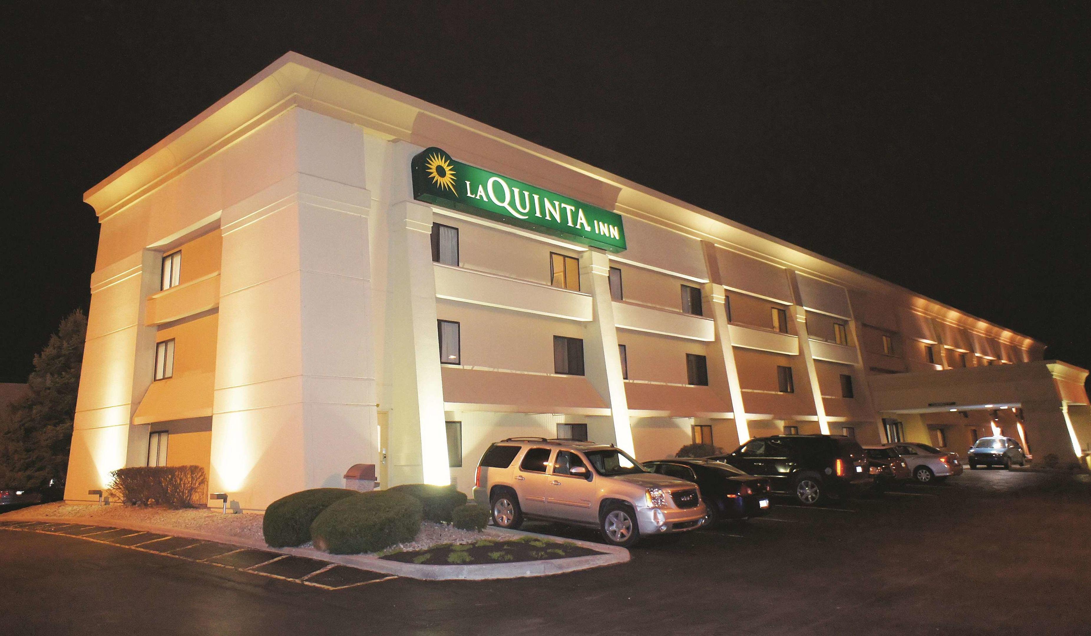 La Quinta Inn by Wyndham Indianapolis Airport Executive Drive — photo 4