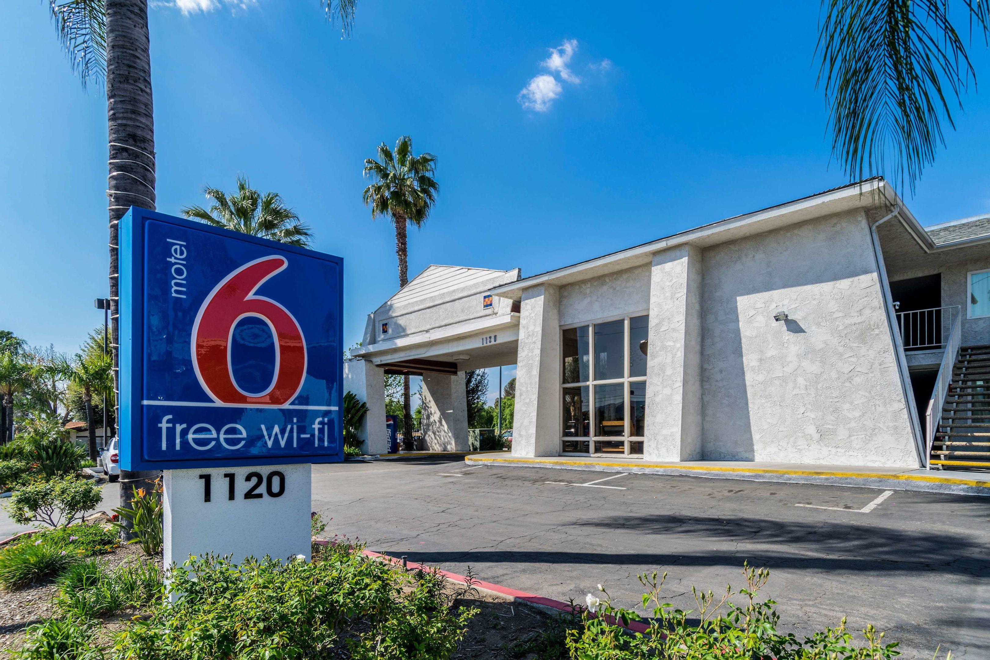 Motel 6 Redlands — photo 4