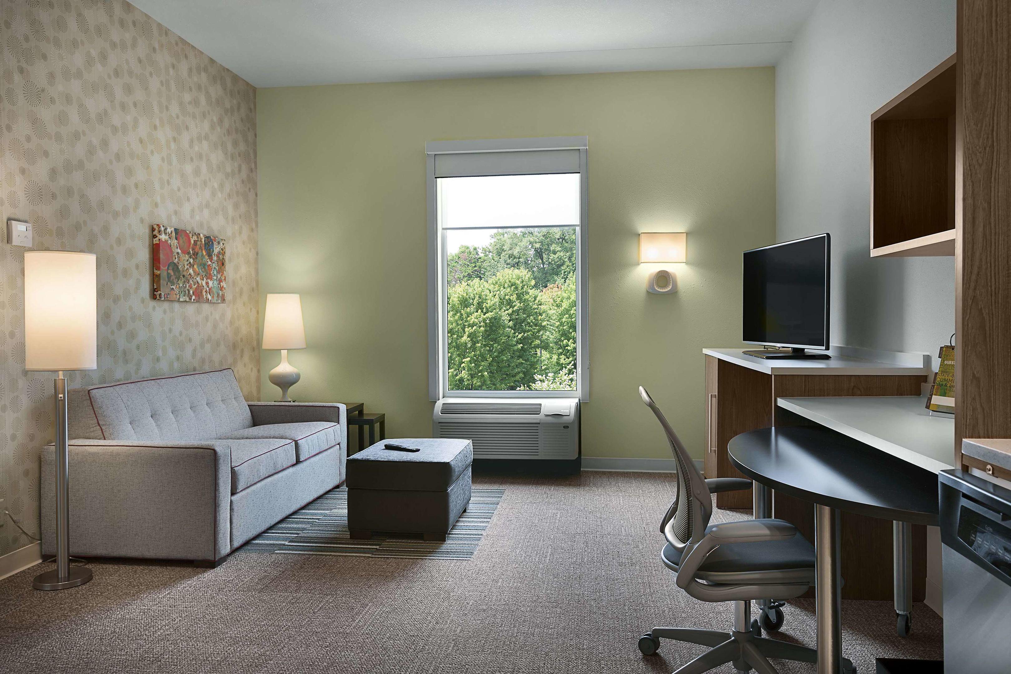 Home2 Suites By Hilton Greenville Airport — photo 4