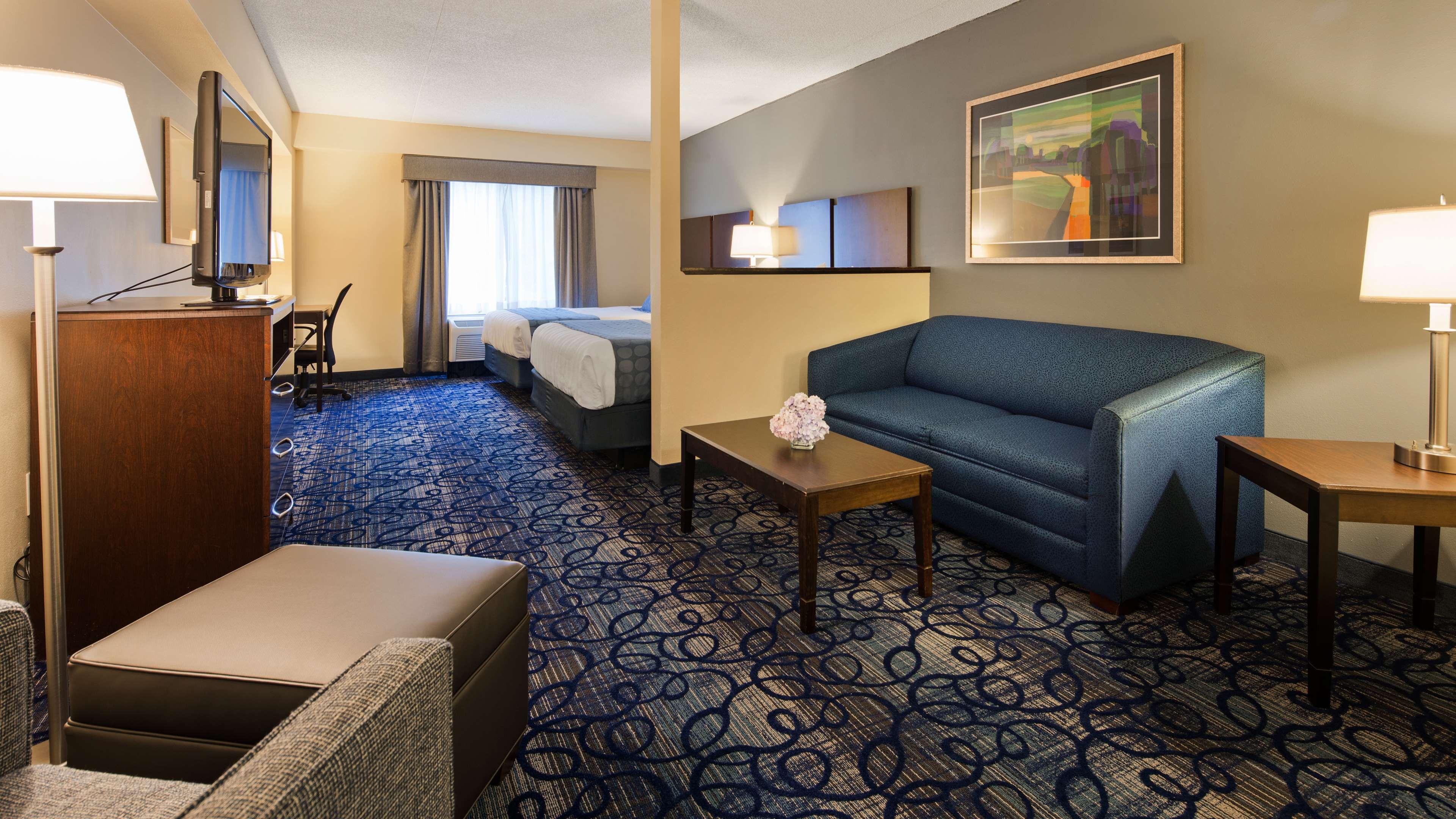Best Western Plus Waynesboro Inn & Suites Conference Center — photo 5