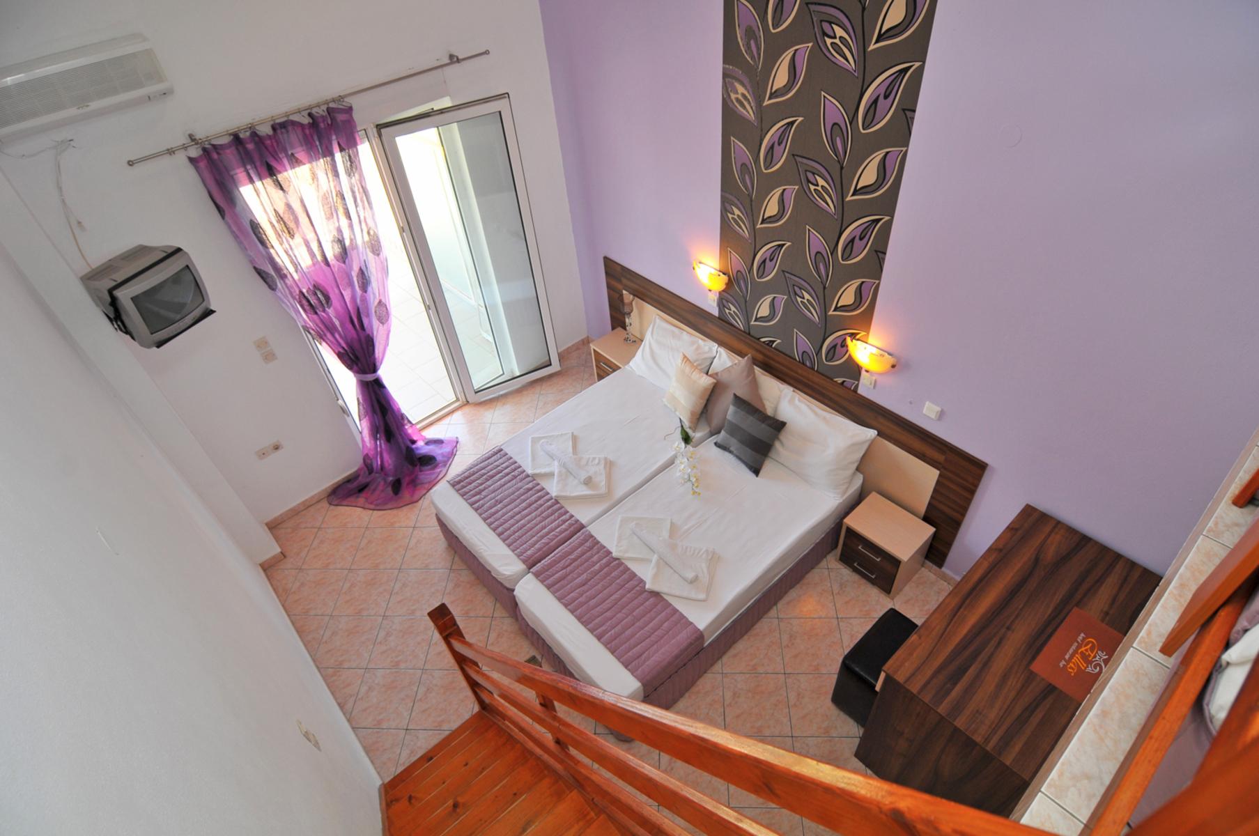Hotel Ellas — photo 4