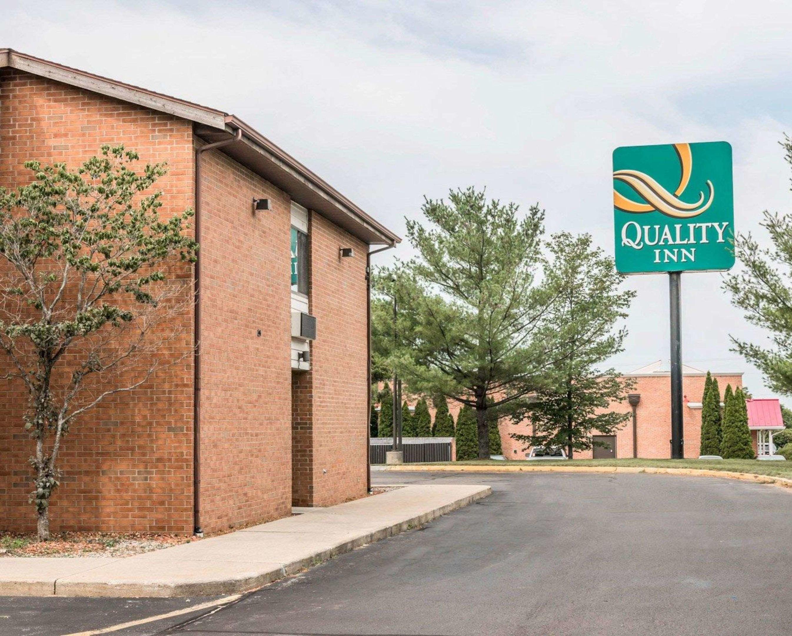 Quality Inn Grand Rapids North — photo 4